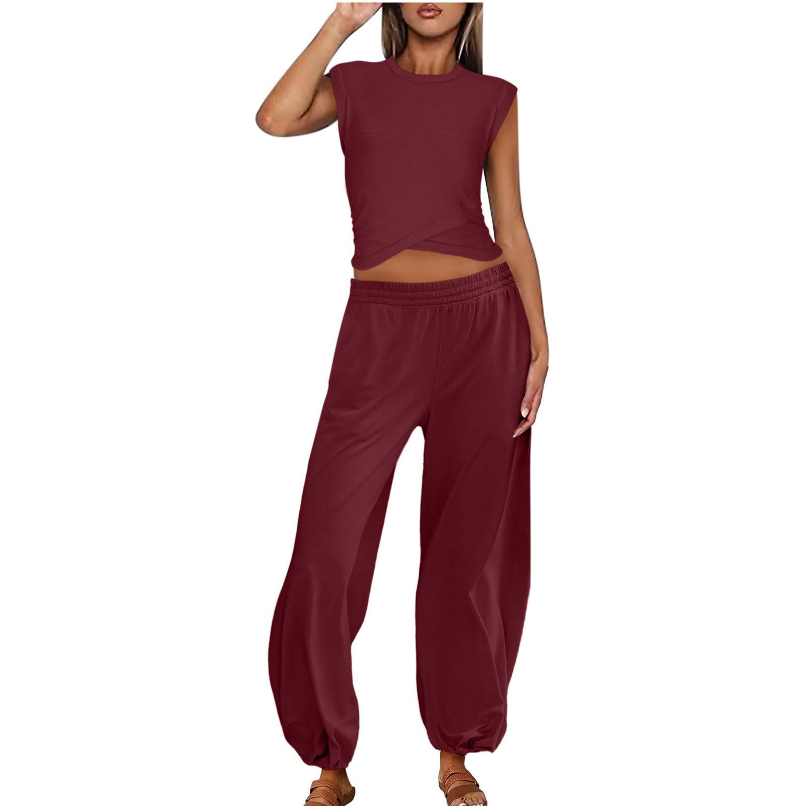 Women's 2-Piece Lounge Set - Sleeveless Crewneck Top & Track Pants with Pockets | Casual Sweatsuit Outfit for Home, Gym, Running Errands & Streetwear Fashion