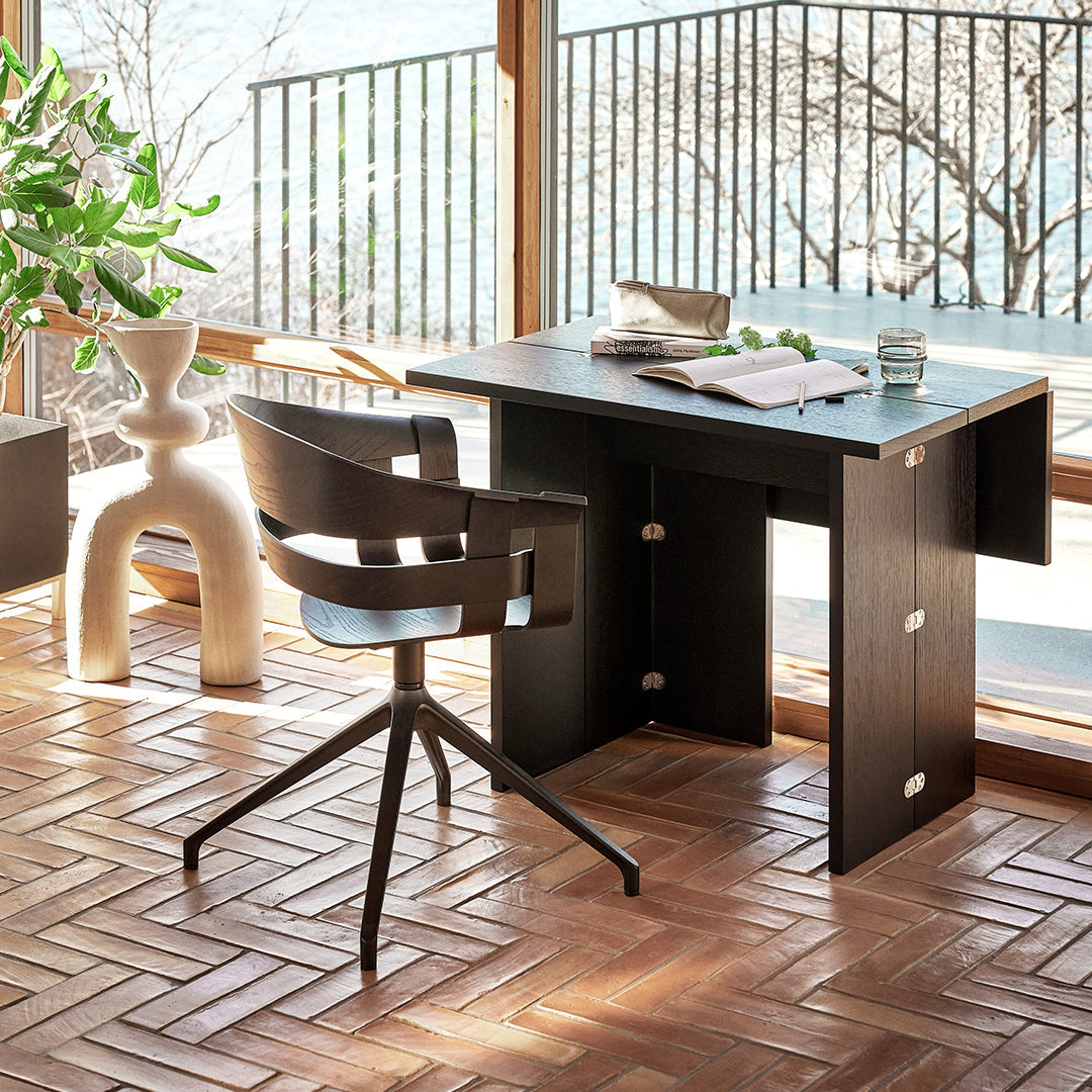 Stahl Flip Table - Modern Scandinavian Design by House Stockholm - Perfect for Small Spaces, Apartments & Home Offices
