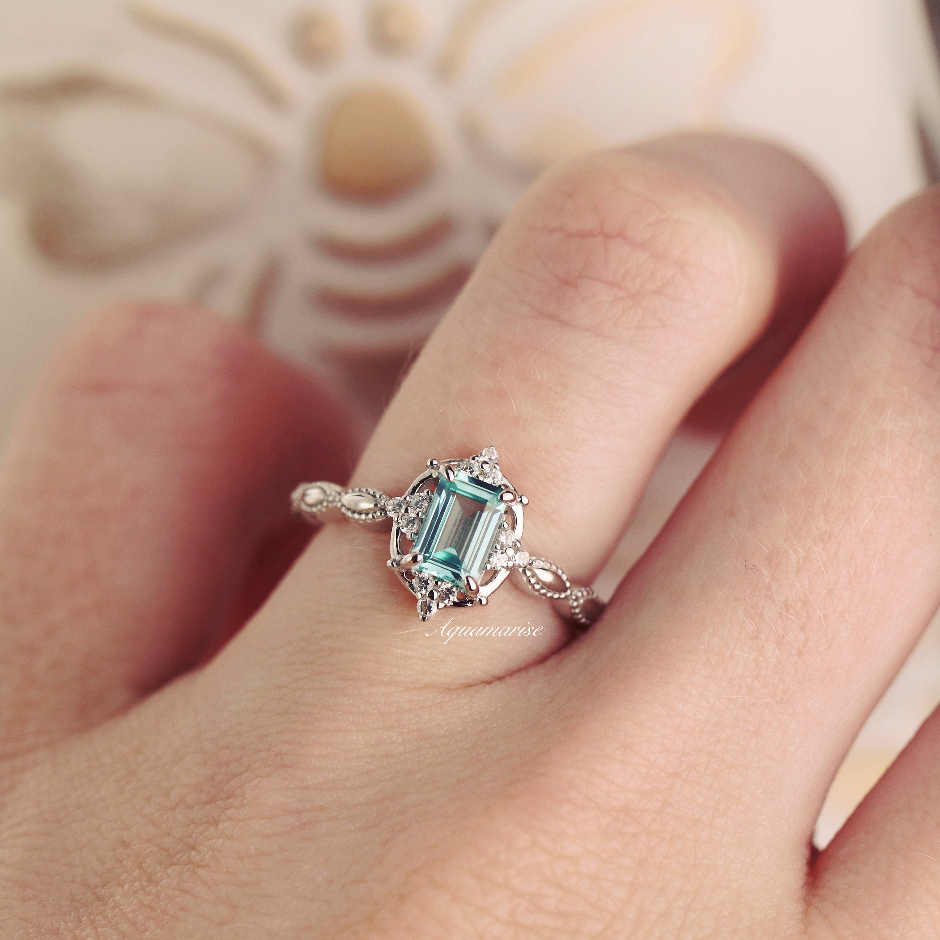 Vintage Natural Aquamarine Ring for Women - Sterling Silver Jewelry - Elegant Gift for Birthday, Anniversary & Special Occasions