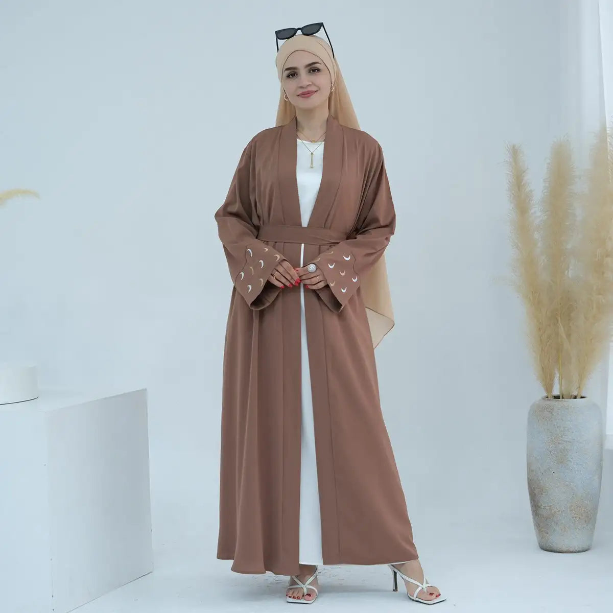 Elegant Muslim Women's Nida Moon Embroidery Open Abaya Dress - Modest Islamic Prayer Dress for Mosque & Special Occasions