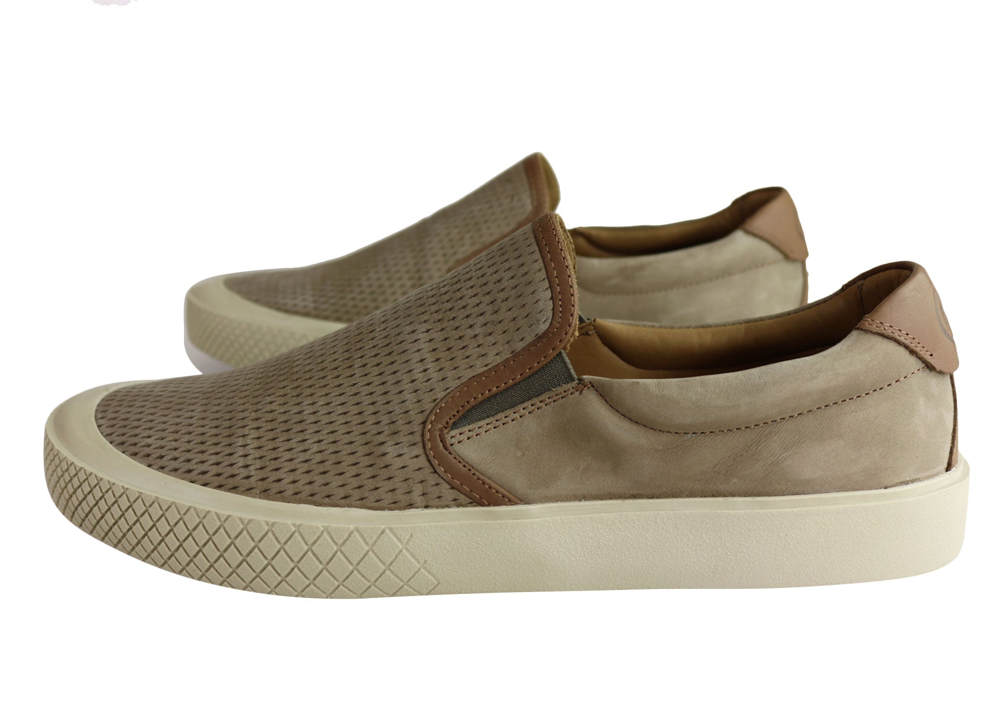 Ferricelli Justin Men's Leather Casual Shoes with Cushioning - Handmade in Brazil - Perfect for Work, Travel & Everyday Comfort