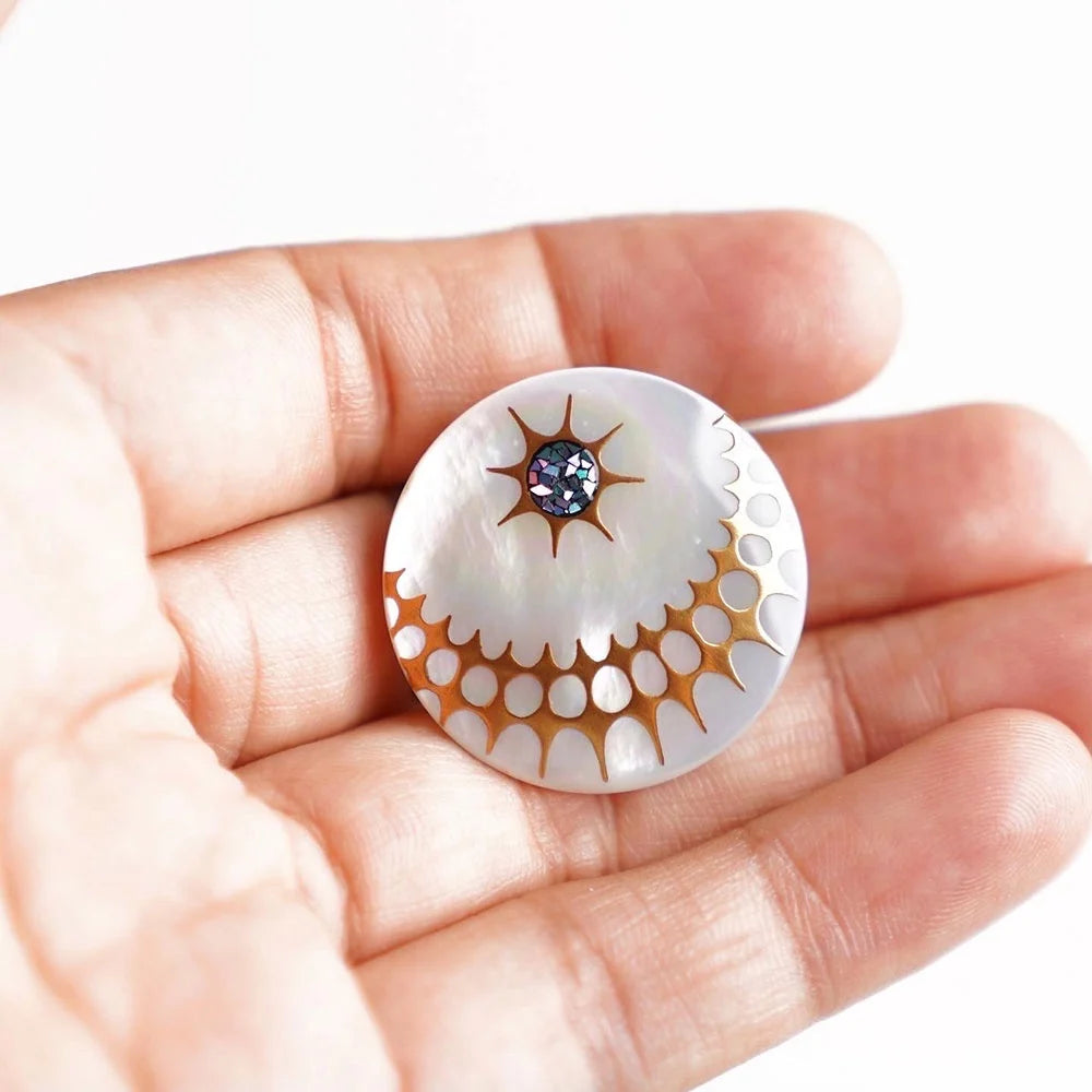 Exquisite Maki-e Urushi Lacquer Brooch with White South Sea Pearl Shell - Traditional Japanese Lacquer Jewelry for Women - Perfect for Weddings, Parties & Special Occasions