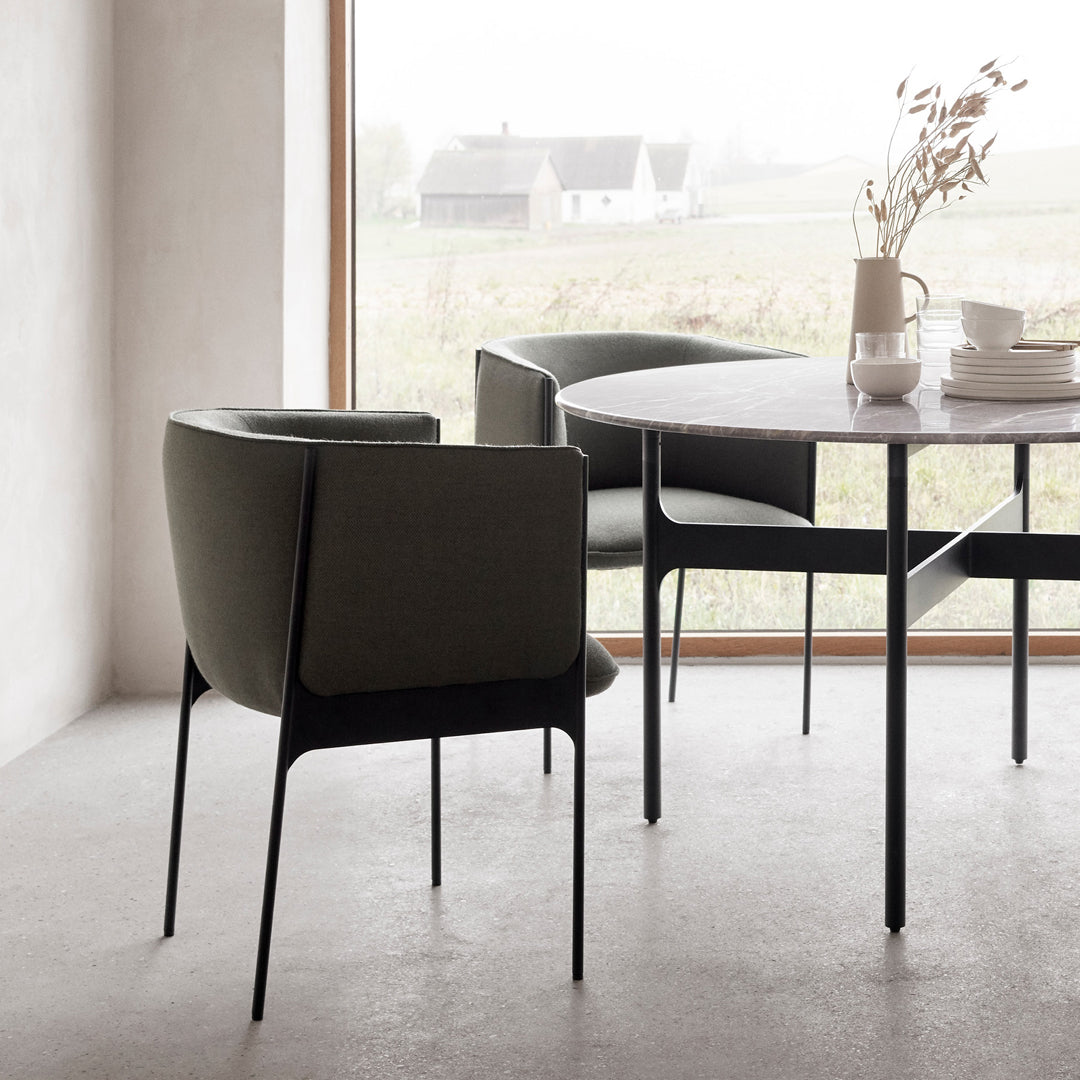 Floema Modern Dining Table - 6 Seater Wooden Kitchen Table for Dining Room, Farmhouse & Small Spaces - Perfect for Family Meals & Entertaining Guests