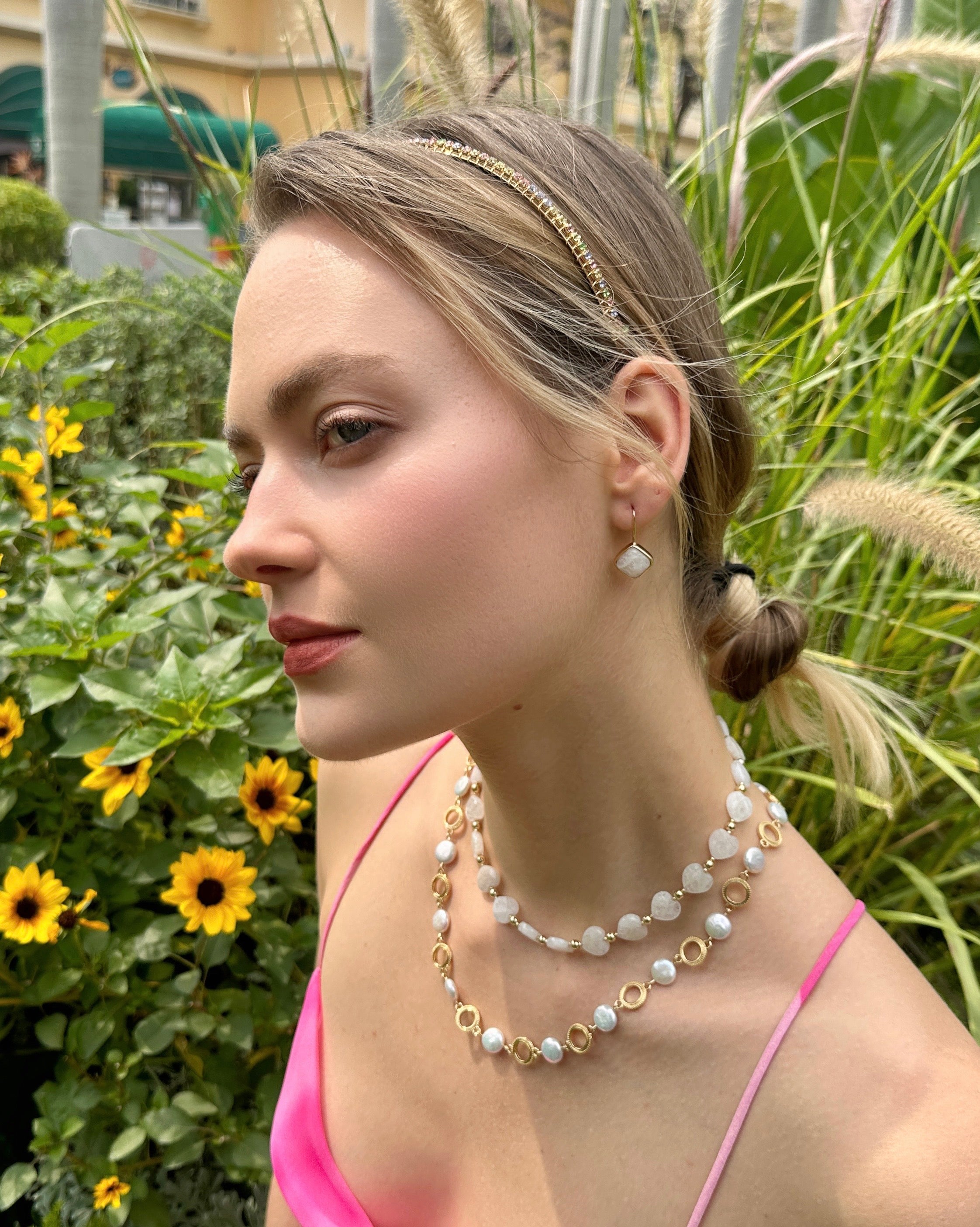 18K Gold Chain Necklace with Coin-Shaped Freshwater Pearls - Elegant Jewelry Gift for Women, Perfect for Weddings, Parties & Special Occasions - LN057