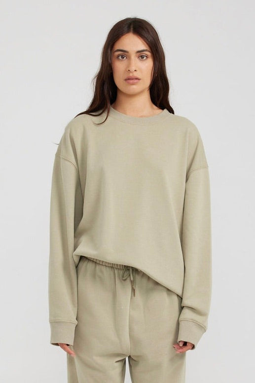 Everyday Sage Sweatshirt - Soft Casual Pullover for Women | Perfect for Lounge Wear, Coffee Dates & Weekend Outings