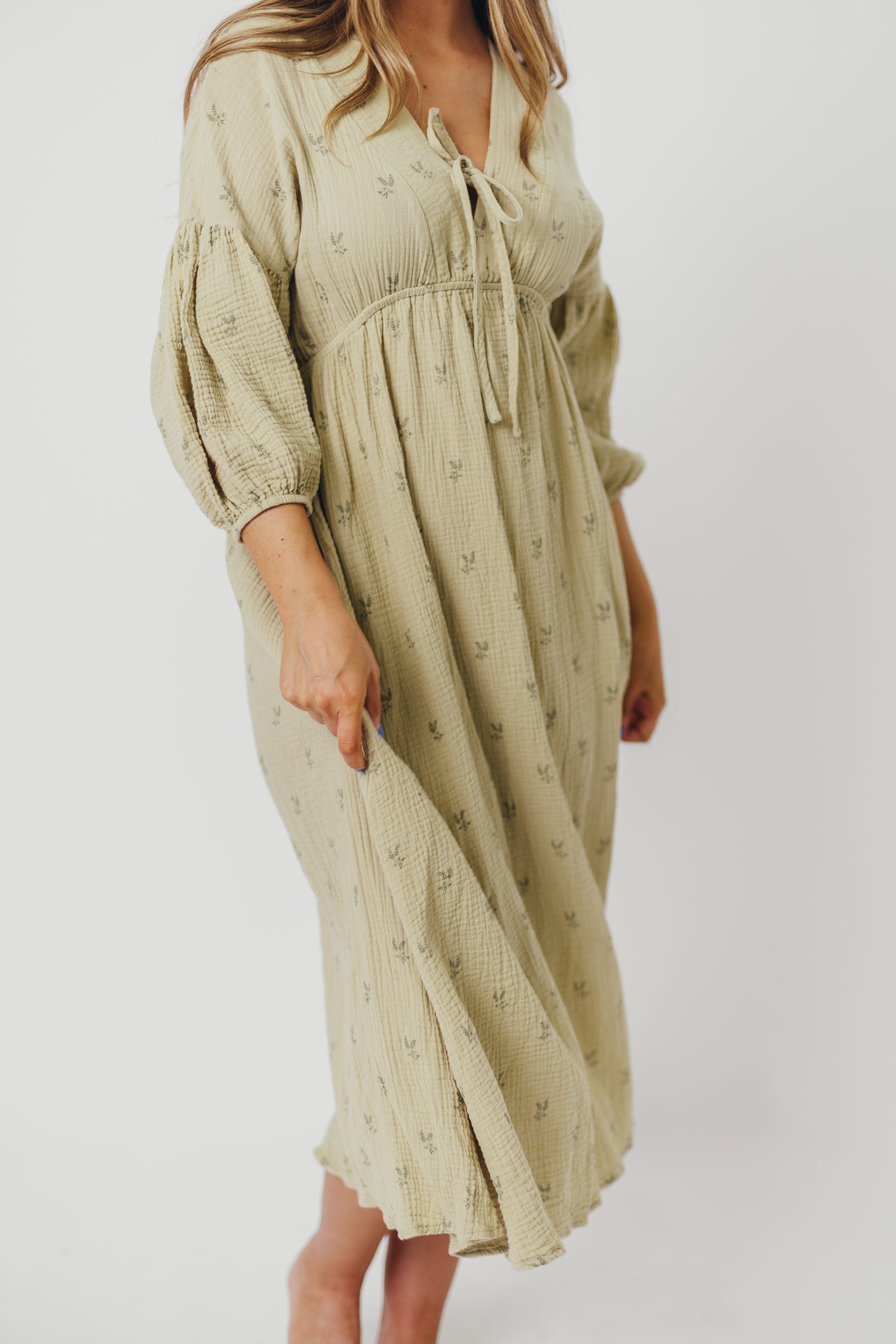 Hunter 100% Cotton Gauze Midi Dress in Thyme/Sage Foliage - Bump Friendly & Inclusive Sizing (XS-3XL) | Breathable Summer Dress for Maternity, Beach, and Casual Wear
