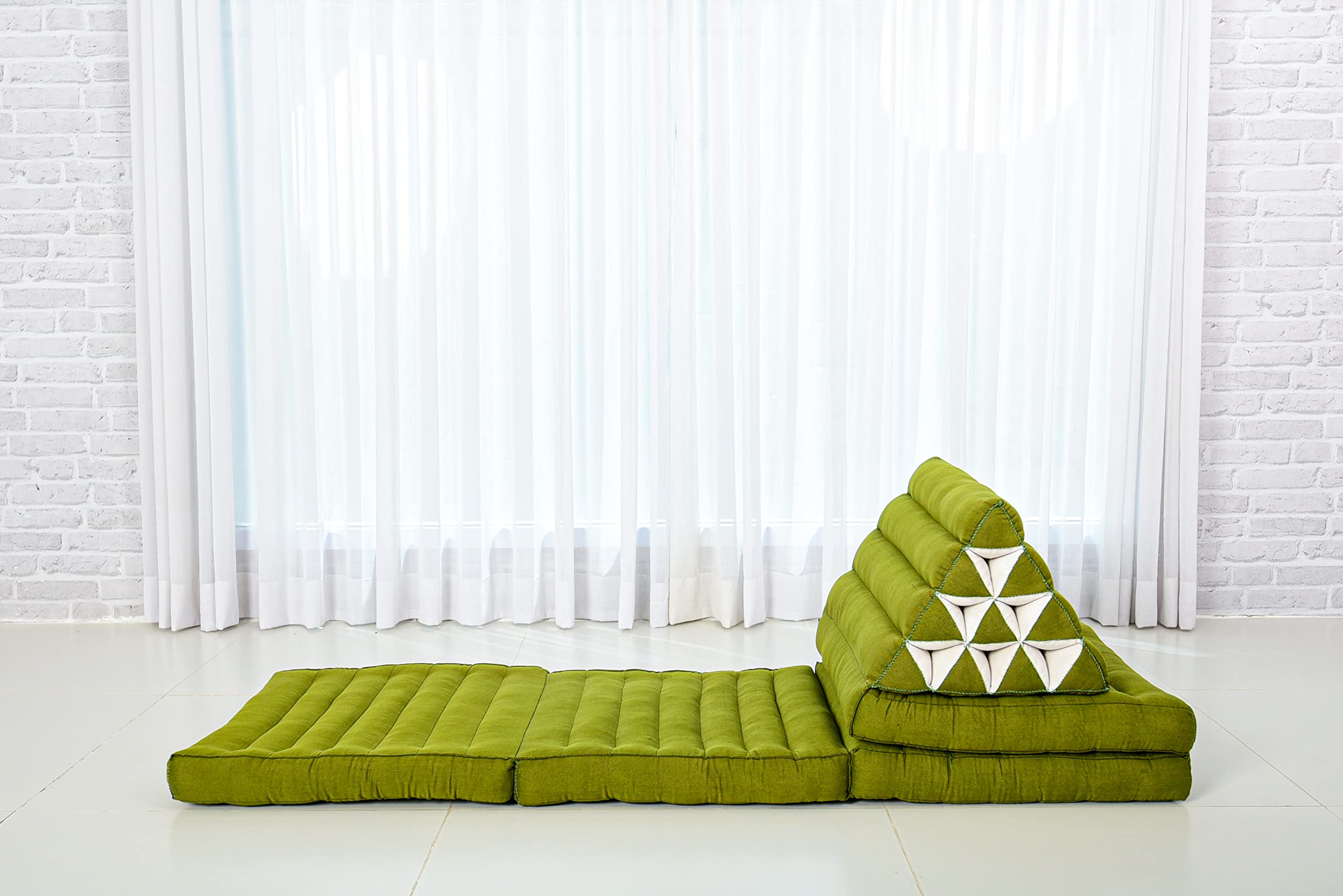 Leewadee Japanese Floor Mattress - Extra Long Thai Floor Bed with Triangle Cushion - XL Futon Mattress (89x20 Inches) - Kapok Filled Green Massage Mat for Yoga, Meditation & Relaxation at Home