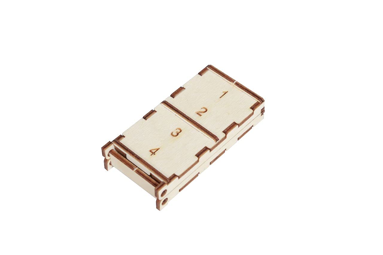 The Broken Token Initiative Tracker - Premium Wooden Game Accessory for Gloomhaven: Jaws of The Lion | Turn Order Organizer for Board Games | Perfect for RPG & Strategy Game Nights