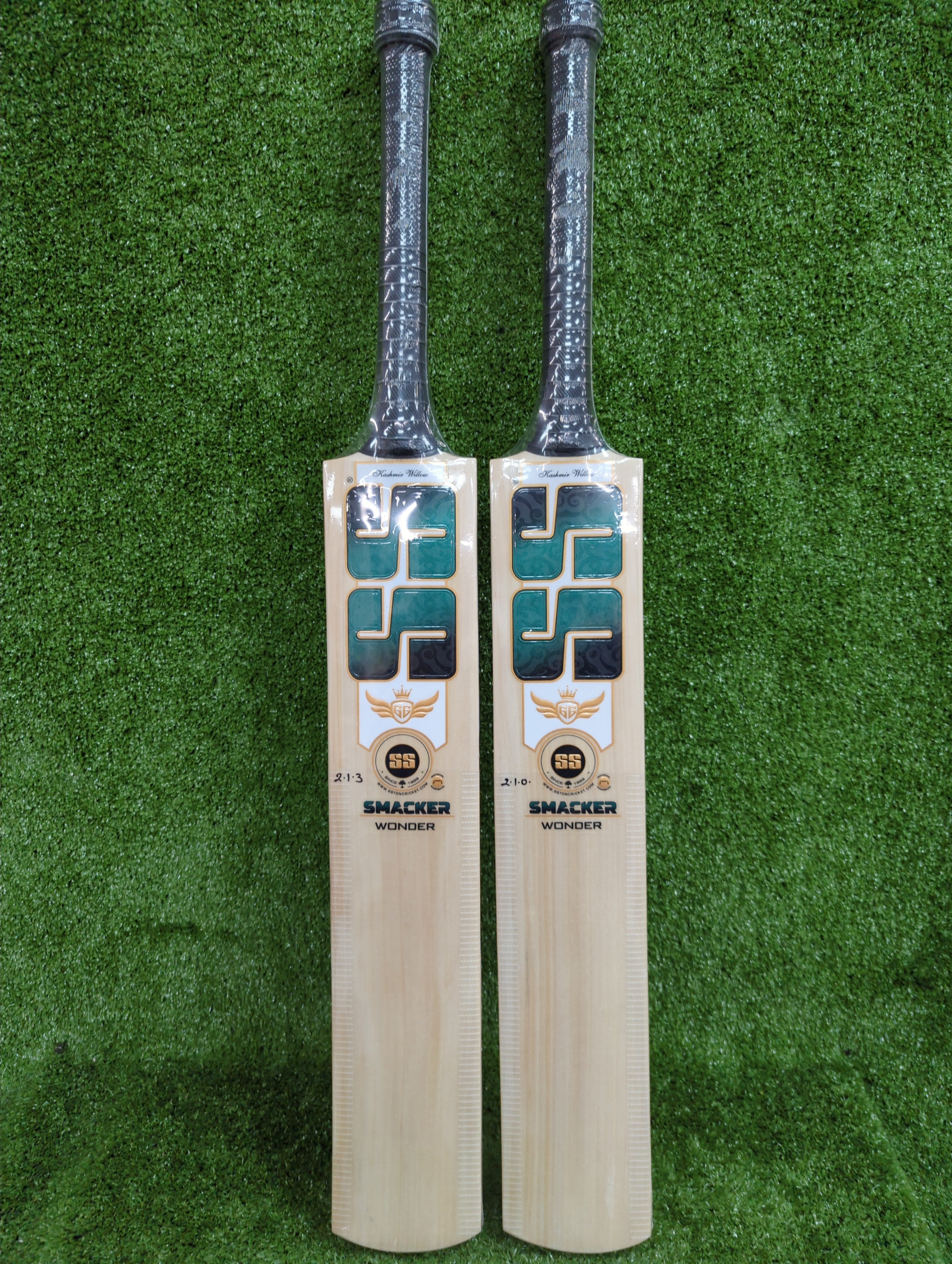 Premium Kashmir Willow Cricket Bat - SS GG Smacker Wonder - Handcrafted for Power & Performance - Perfect for Practice, Matches & Training Sessions