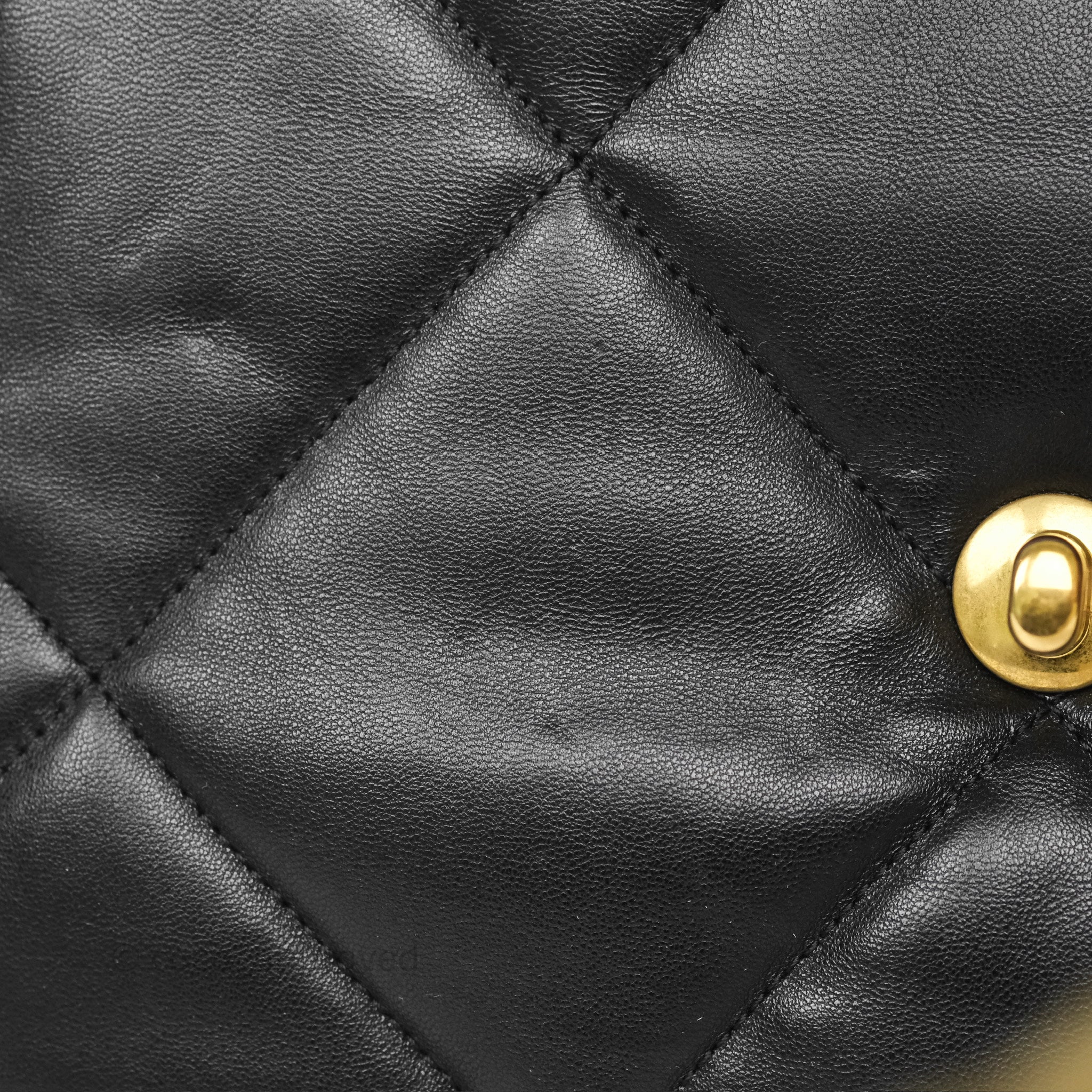 Chanel 19 Small Black Leather Flap Bag with Mixed Gold & Silver Hardware - Luxury Designer Handbag for Women, Perfect for Evening Events & Date Nights