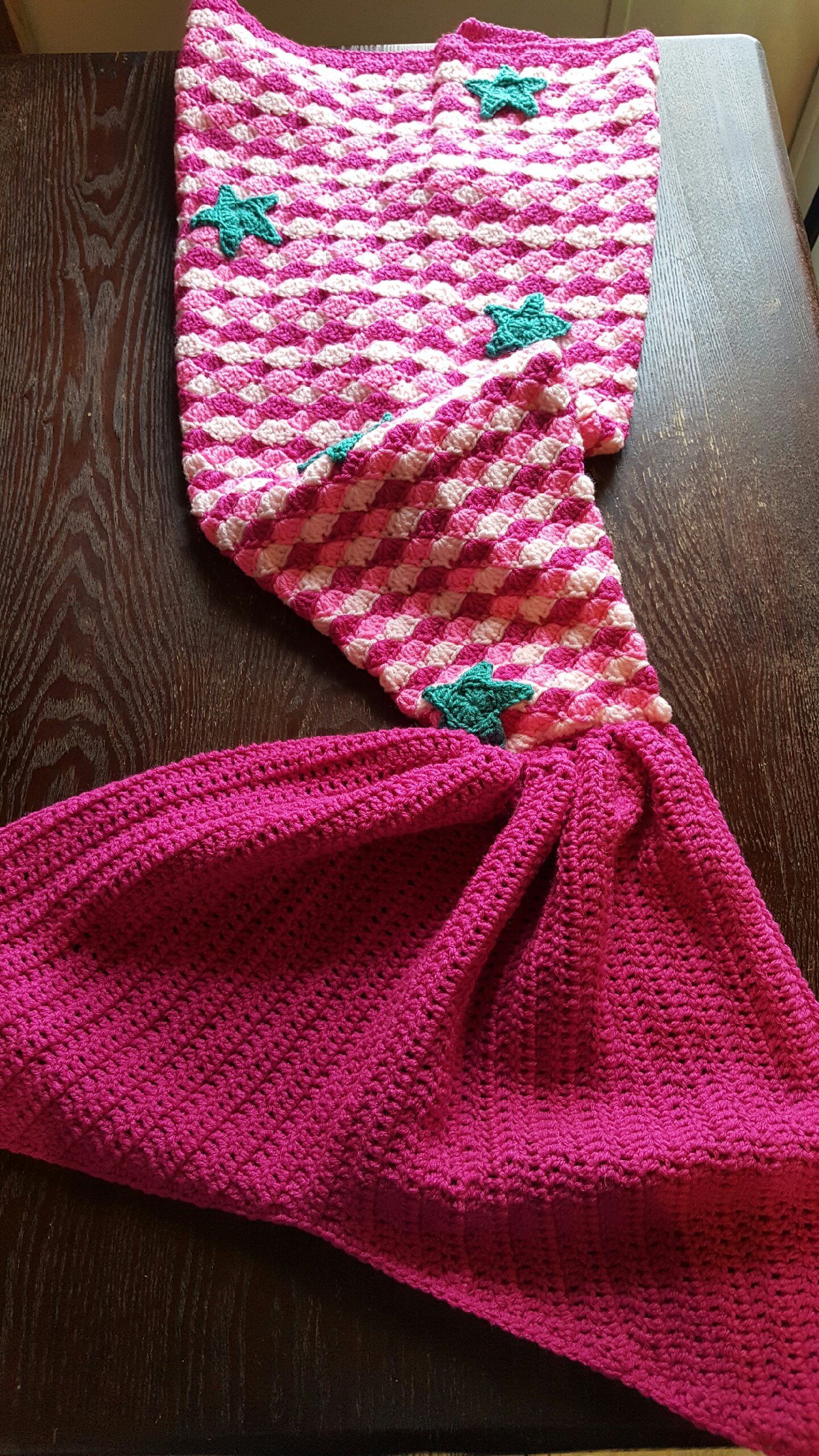 Handmade Crochet Mermaid Tail Blanket - Soft Yarn Knitting for Adults & Kids - Perfect for Cozy Home Decor, Photo Props, and Gift Giving