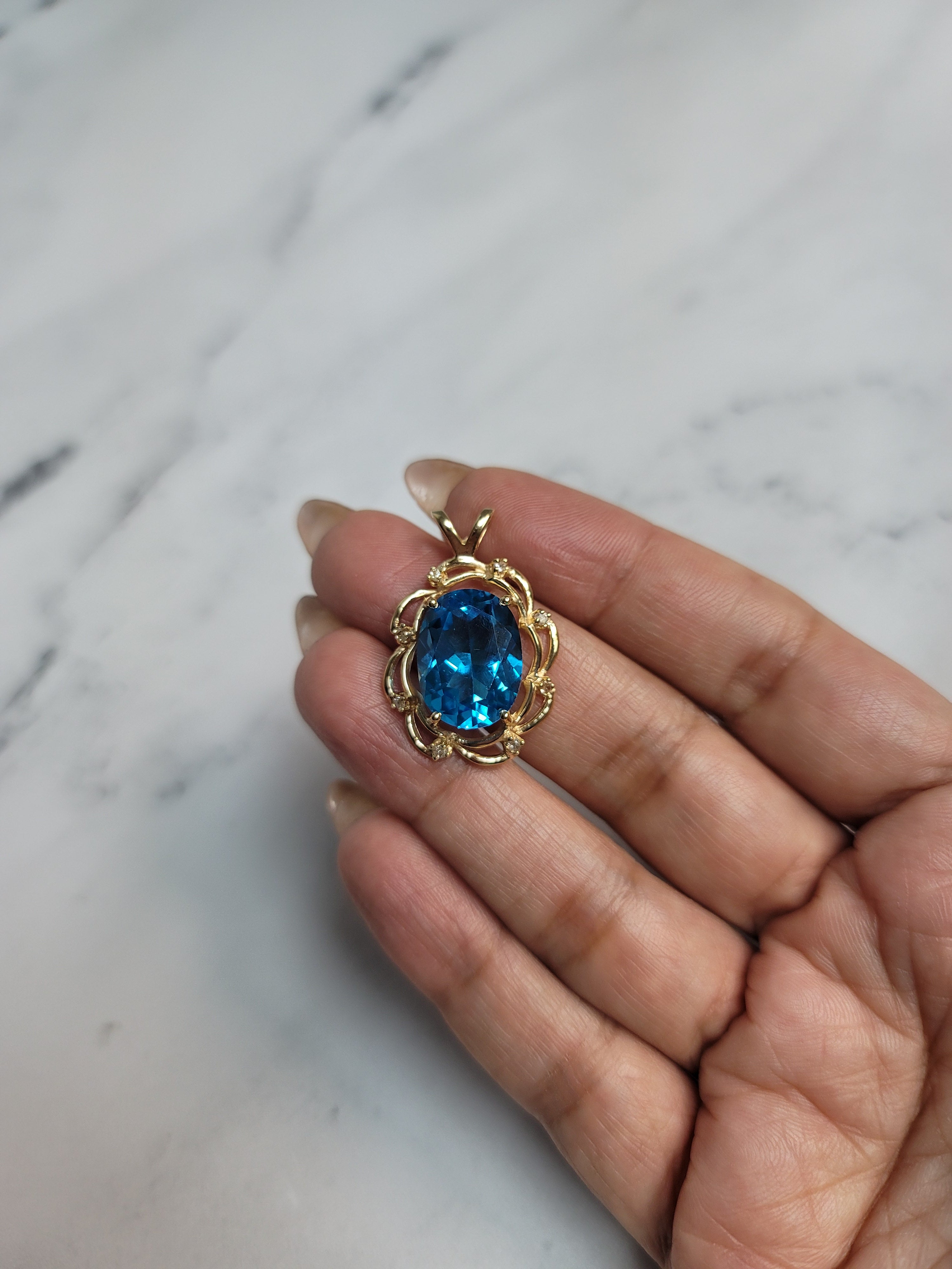 14k Yellow Gold Oval Blue Topaz Ring with Diamond Accents - Perfect for Engagement, Anniversary & Special Occasion Gifts