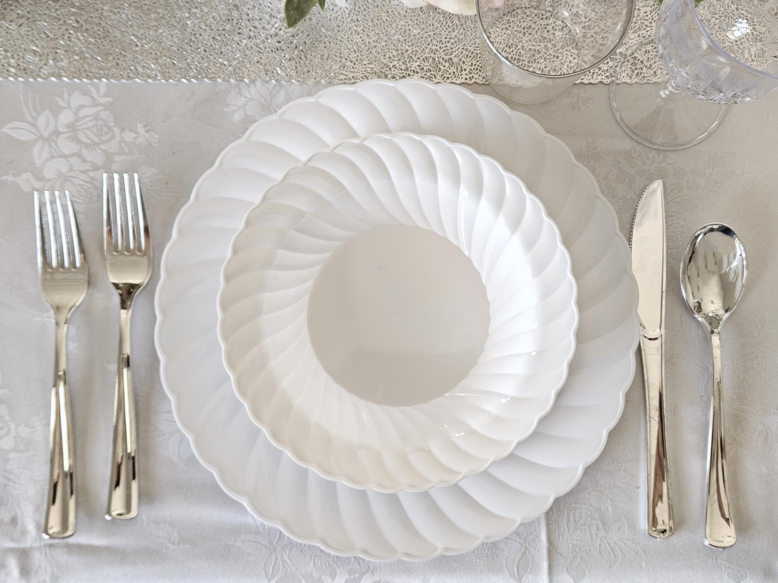 640-Piece Vintage Wedding Party Disposable Tableware Set - 80 x 10.25'' Plates + 80 x 7.5'' Plates + Silverware + Cups + Napkins (Blossom White) - Perfect for Weddings, Bridal Showers, Anniversaries & Formal Events