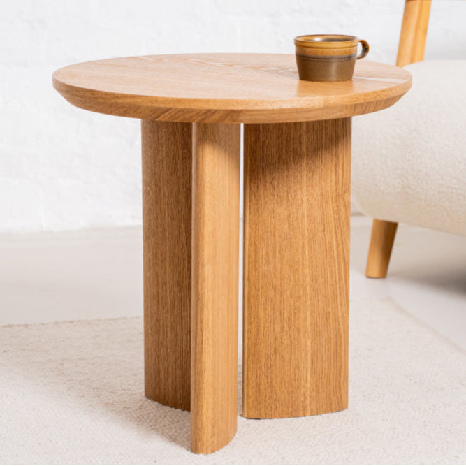 Bexley Classic Wooden Veneer End Table - Natural Finish Nightstand Lamp Table for Bedroom, Living Room & Office - Perfect for Reading Nook, Sofa Side & Home Decor