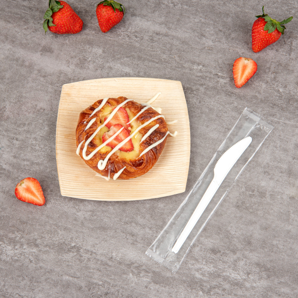 Eco-Friendly Compostable White CPLA Plastic Knives - Heat Resistant, 6.5 Inch, 250 Count Bulk Box - Perfect for Parties, Picnics & Catering Events