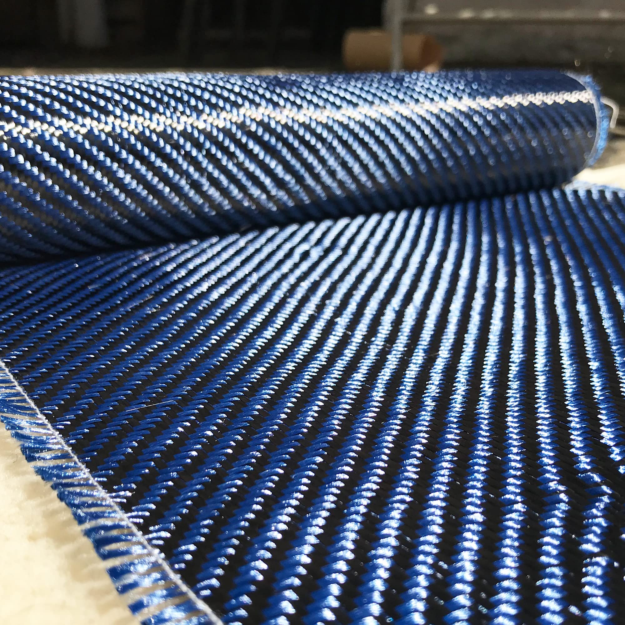 KARBXON Carbon Fiber Aramid Fabric Roll (5ft-10ft Length) - 1 Meter Wide (39.8 in) - 3K Twill Weave - 240g/m² - Blue - High Strength Fiber Cloth for Automotive Repair, Boat Restoration & DIY Projects