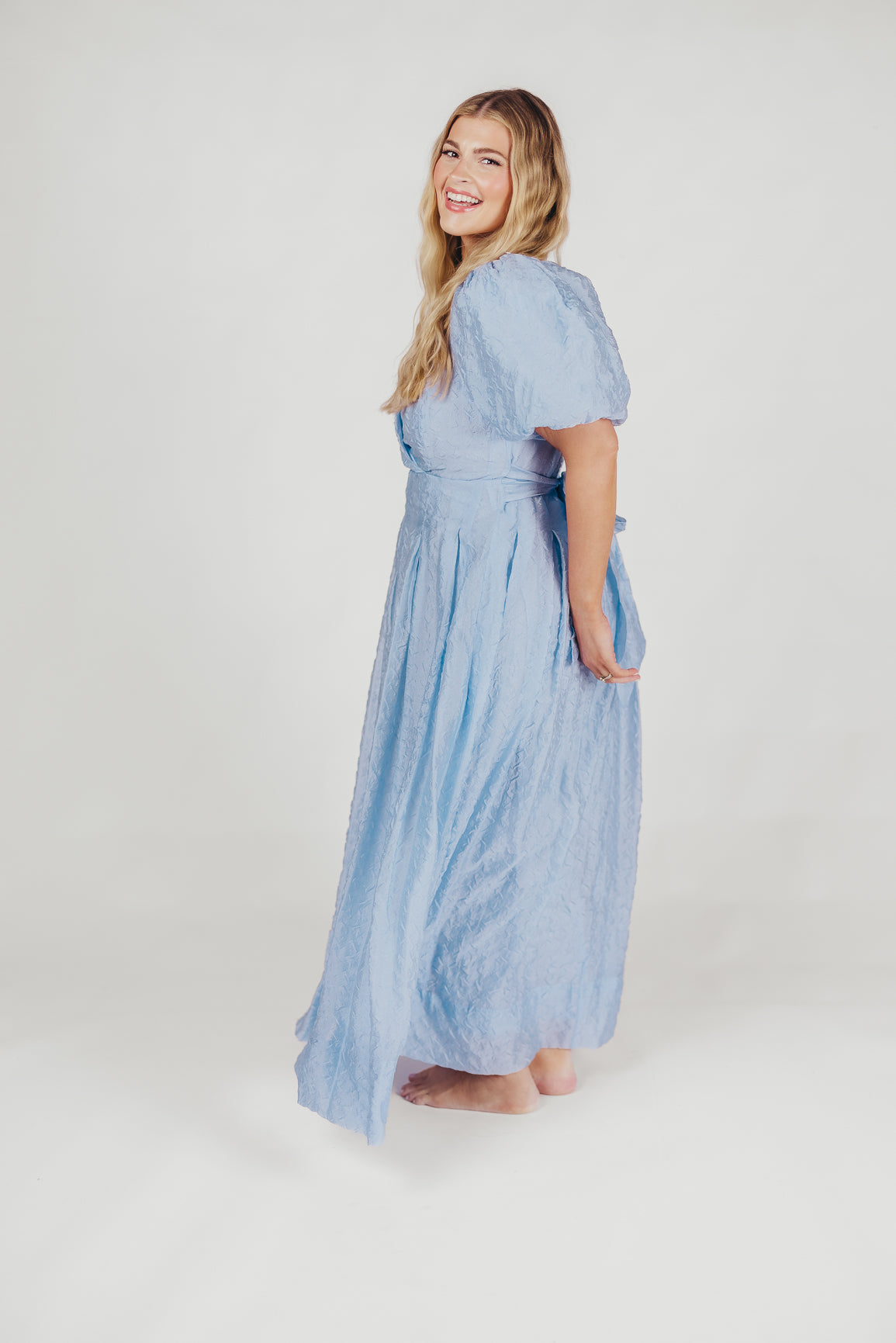 ASTR Linette Jacquard Midi Dress in Blue - Elegant Floral Print Summer Dress for Women, Perfect for Weddings, Parties & Beach Vacations