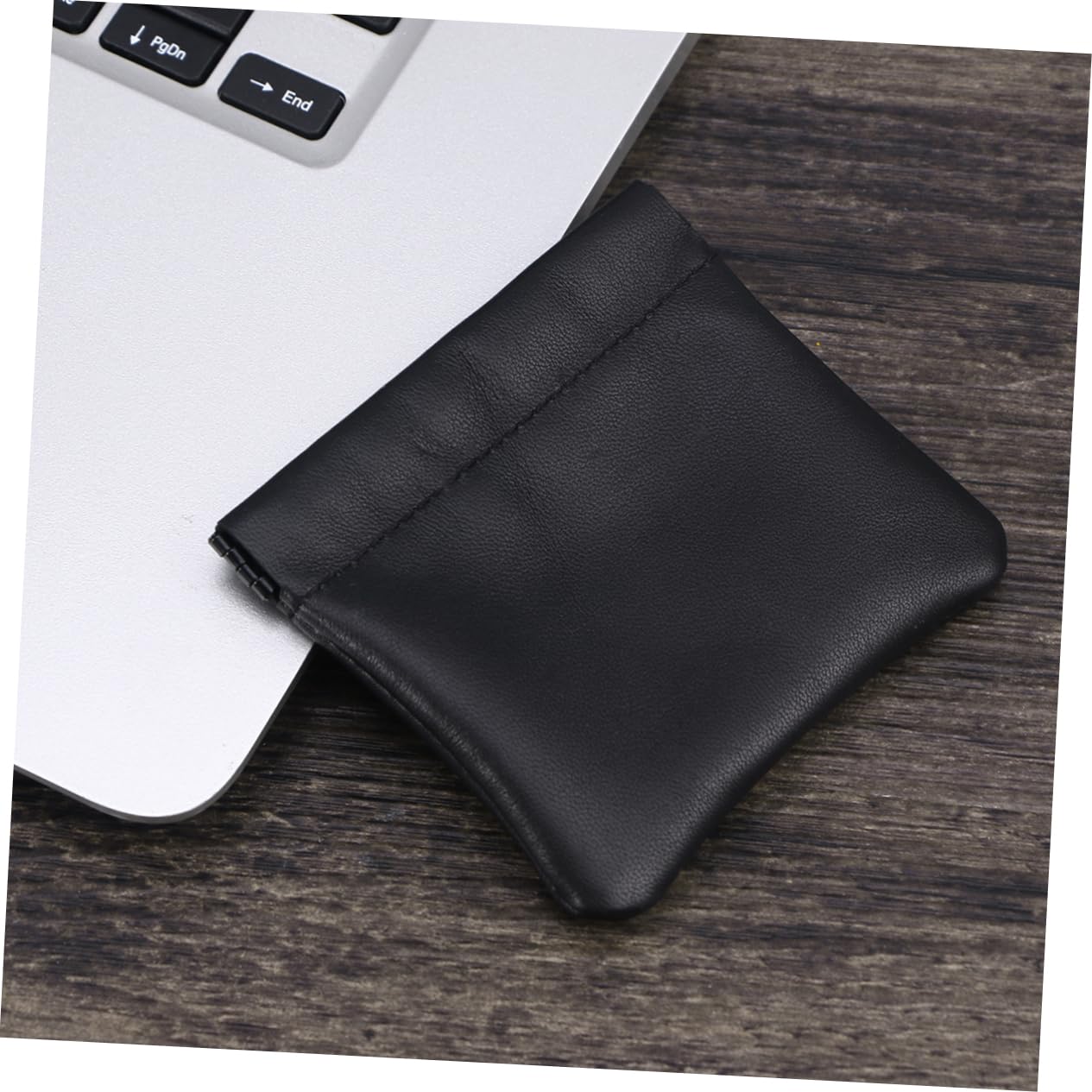 Gadpiparty Ergonomic Earphone Pouch - Soft Protective Case for Headphones, Earbuds, AirPods - Durable Travel Storage & Organizer for Commuting, Workouts, Travel