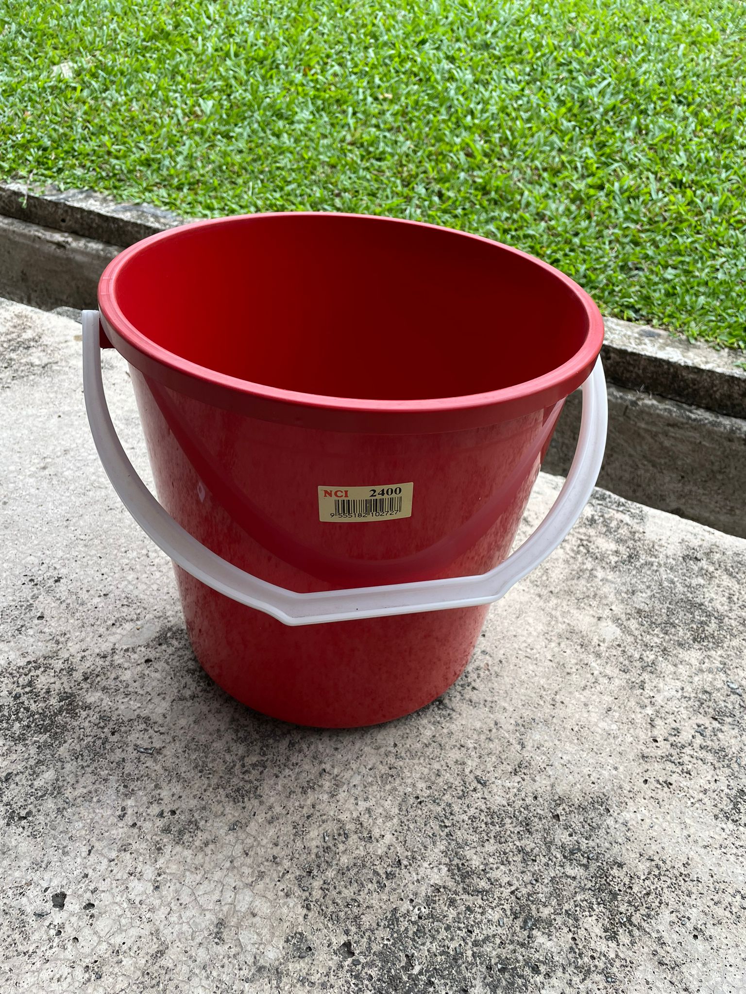 4 Gallon Water Pail Bucket - Heavy Duty Plastic Utility Pail for Outdoor, Camping, Gardening & Household Use | Model PAIL 4G