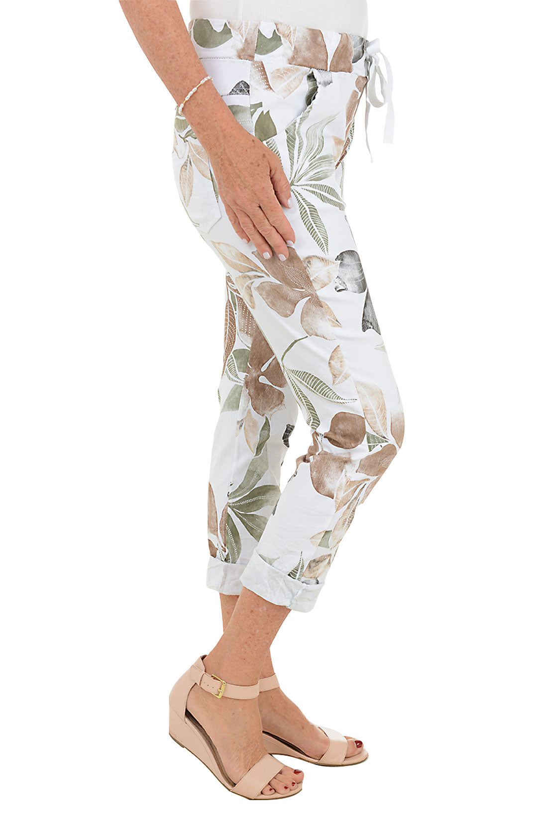 Stylish Forest Flowers Printed Jeggings for Women - Comfortable Stretch Denim Leggings - Perfect for Casual Wear, Workouts & Everyday Fashion
