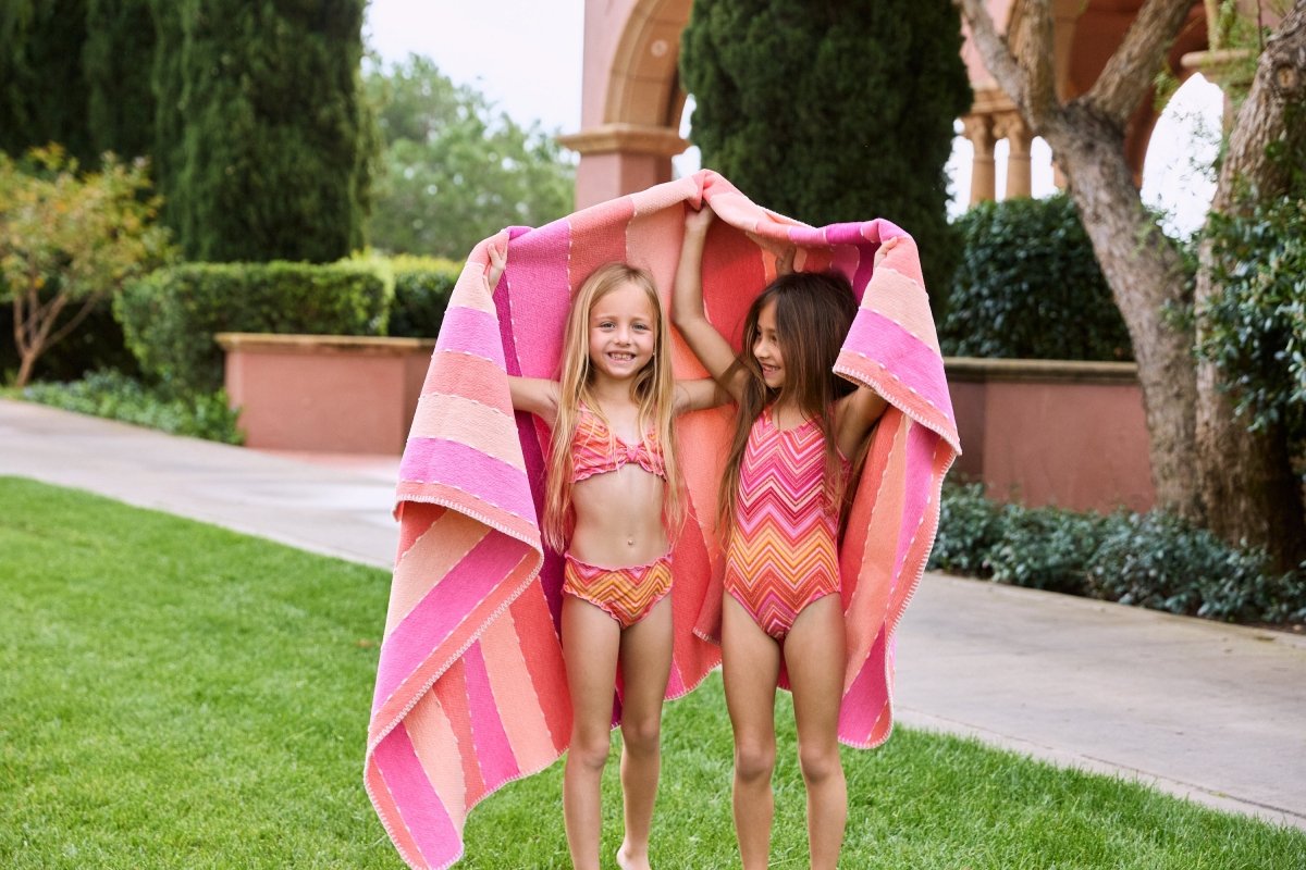Stylish Cayenne Lettuce Edge Two Piece Bikini - Sexy Swimwear for Women | Perfect for Beach Vacation & Pool Party