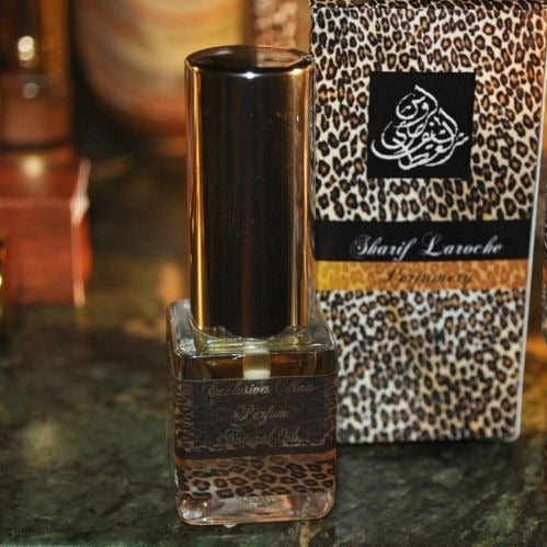 7ml Aphrodi Amorous Perfume Spray with Pure Deer Musk, Civet & Ambergris - Sharif Laroche's Luxury Fragrance Collection | Romantic Date Night, Special Occasion & Evening Wear Scent
