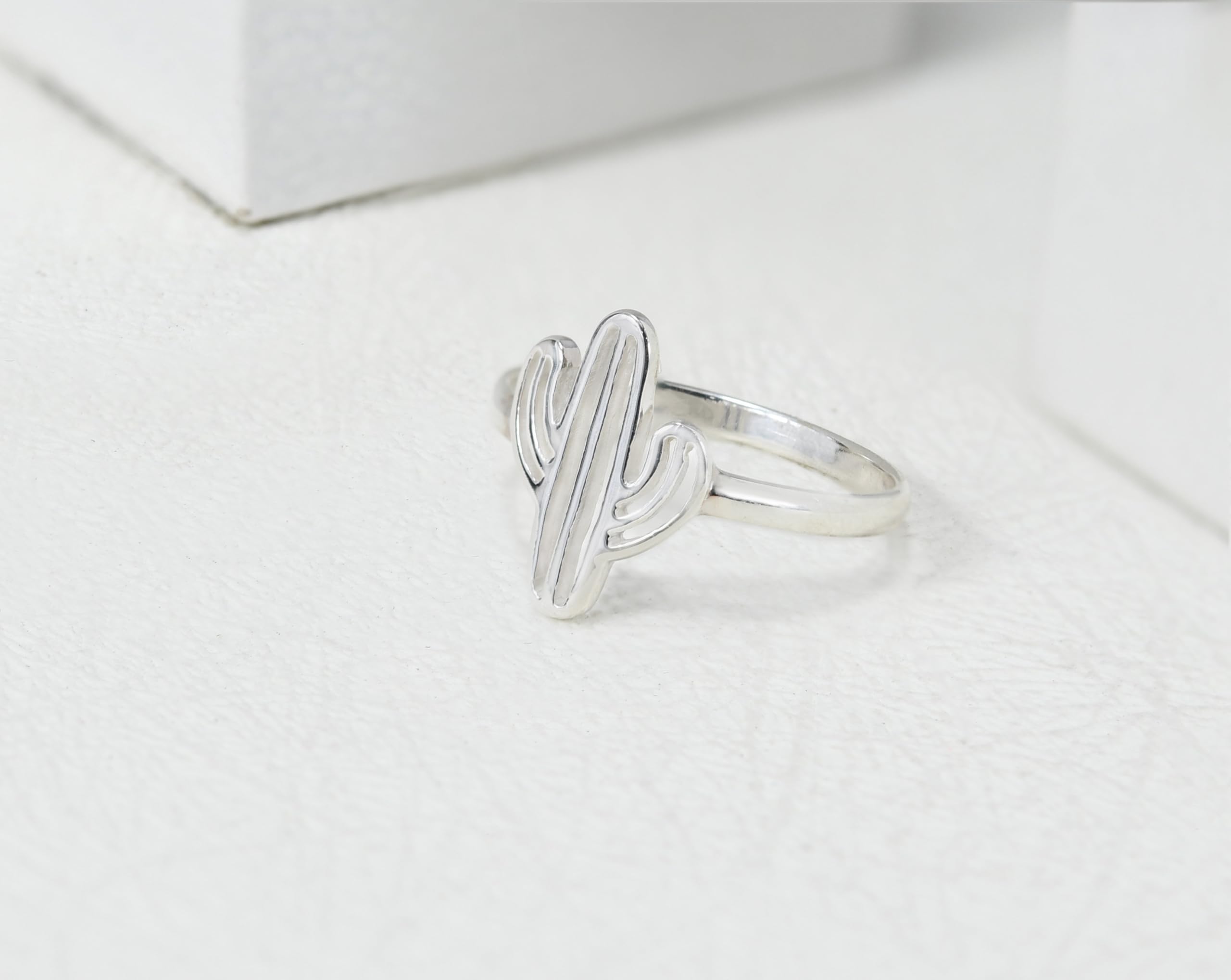 AeraVida Sterling Silver Saguaro Cactus Ring - .925 Silver Desert Inspired Band for Women - Perfect for Boho Jewelry, Southwest Style & Everyday Wear