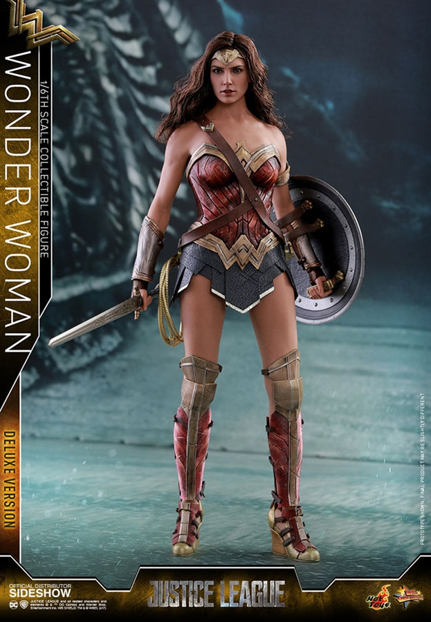 Hot Toys Justice League Wonder Woman Deluxe Version 1/6 Scale Collectible Figure - Perfect for DC Fans, Display & Action Figure Collectors