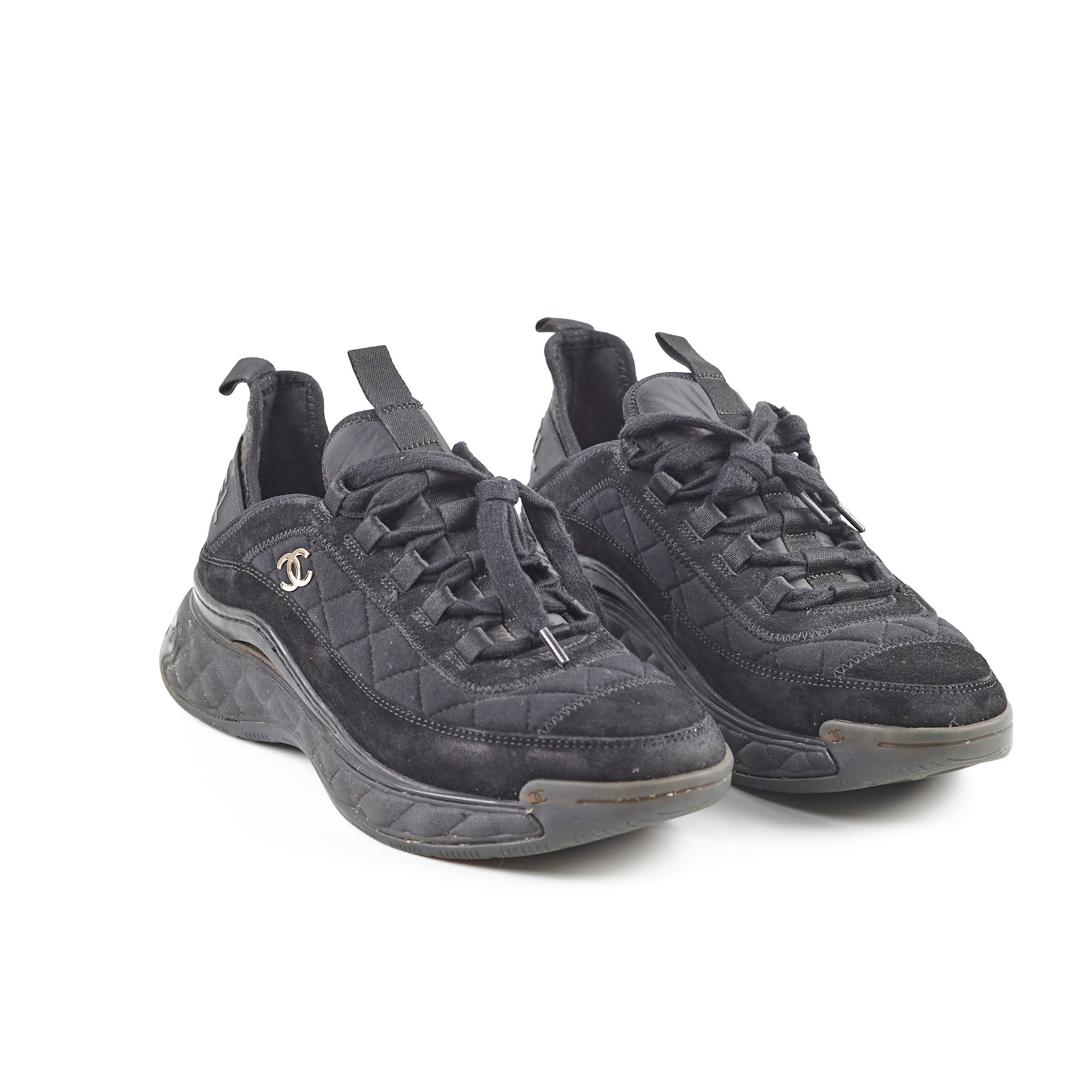 Chanel CC Triple Black Low Top Sneakers for Women - Size 39 | Fashionable Casual Shoes for Everyday Wear & Street Style Outfits