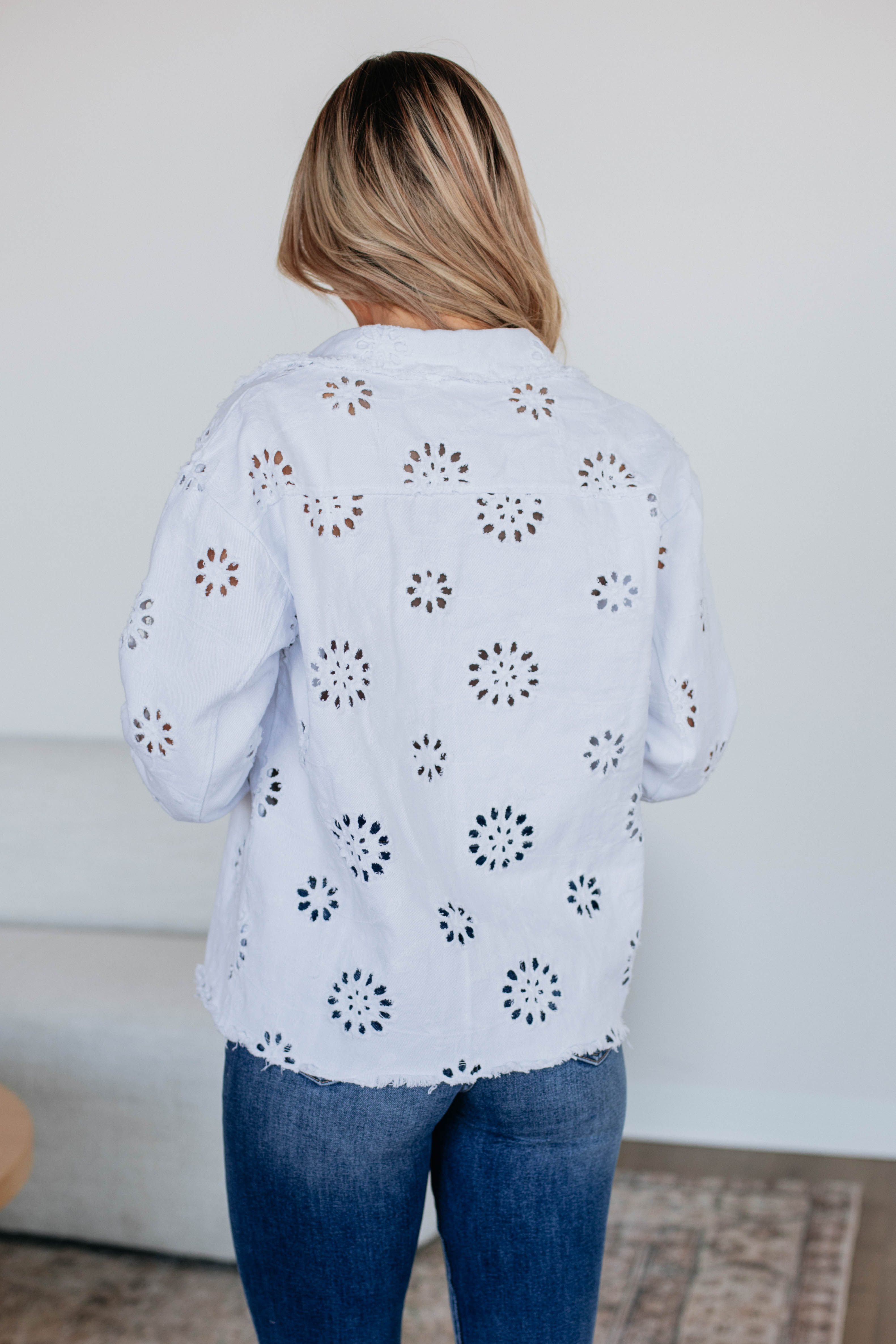 Caelyn Women's Denim Jacket - Stylish Lightweight Denim Coat for Casual Wear, Spring & Fall Fashion Outerwear