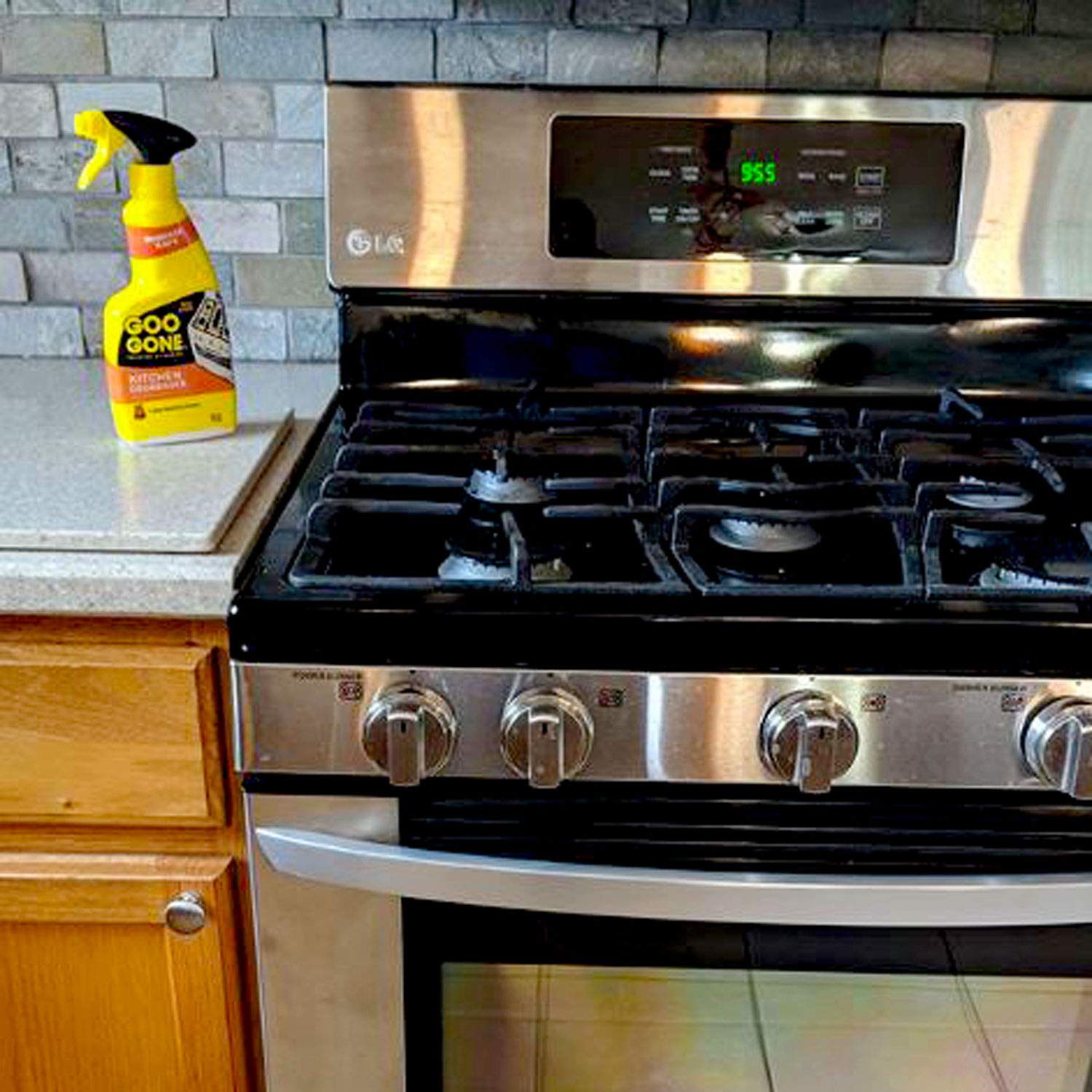 Goo Gone Kitchen Degreaser - 28oz for Grease & Grime - Perfect for Stovetops & Ovens