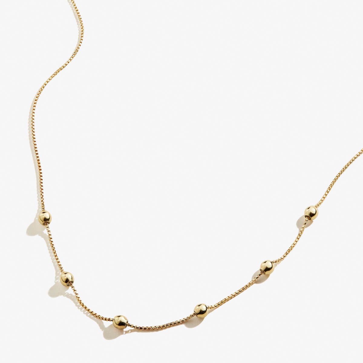 Adjustable Length Chain Necklace for Women - Gold & Silver Layering Jewelry - Perfect for Everyday Wear, Date Night & Gifting