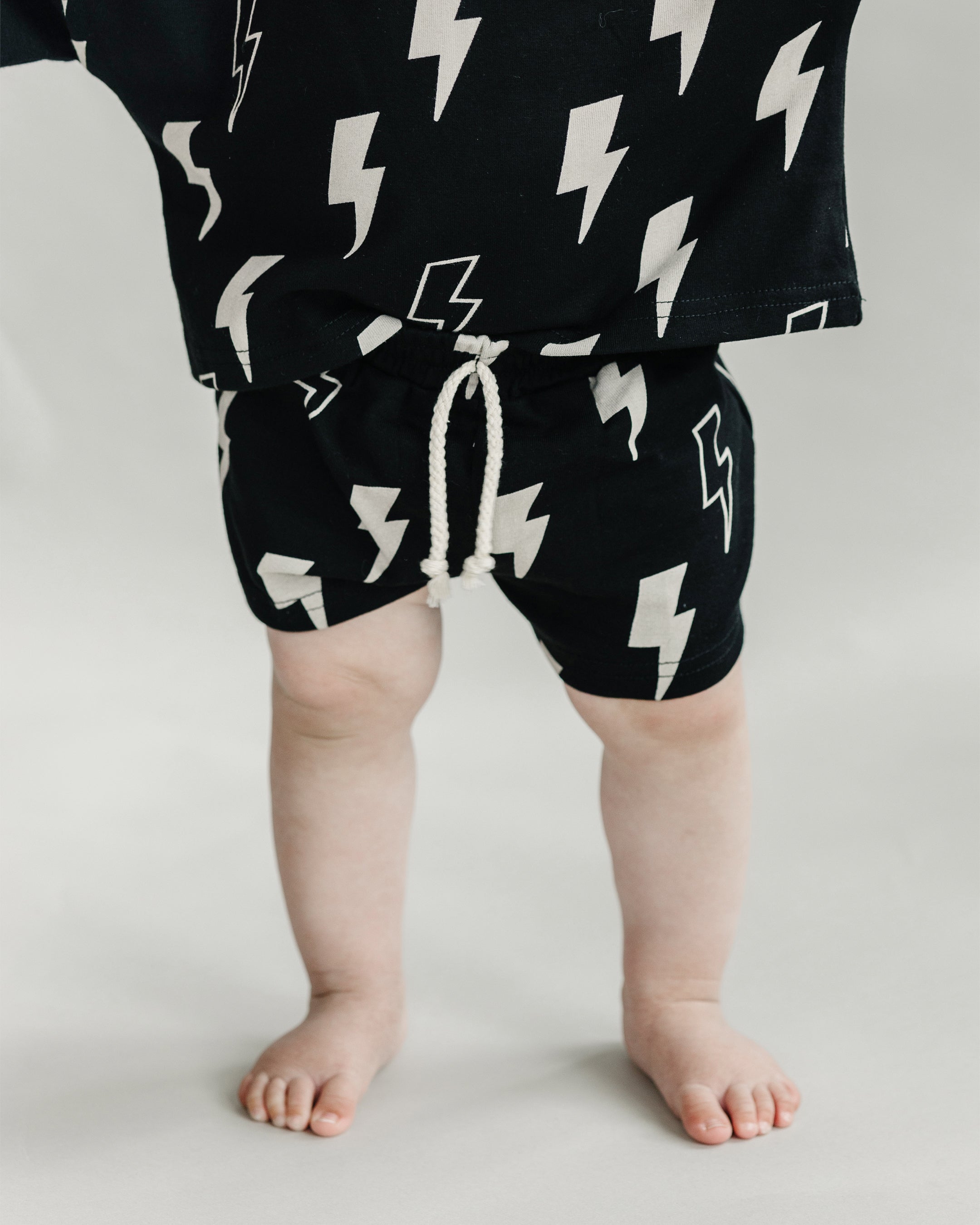 Black Bolts Shorts Set for Men & Women - Comfortable Athletic & Casual Wear for Gym, Running, and Everyday Outfits