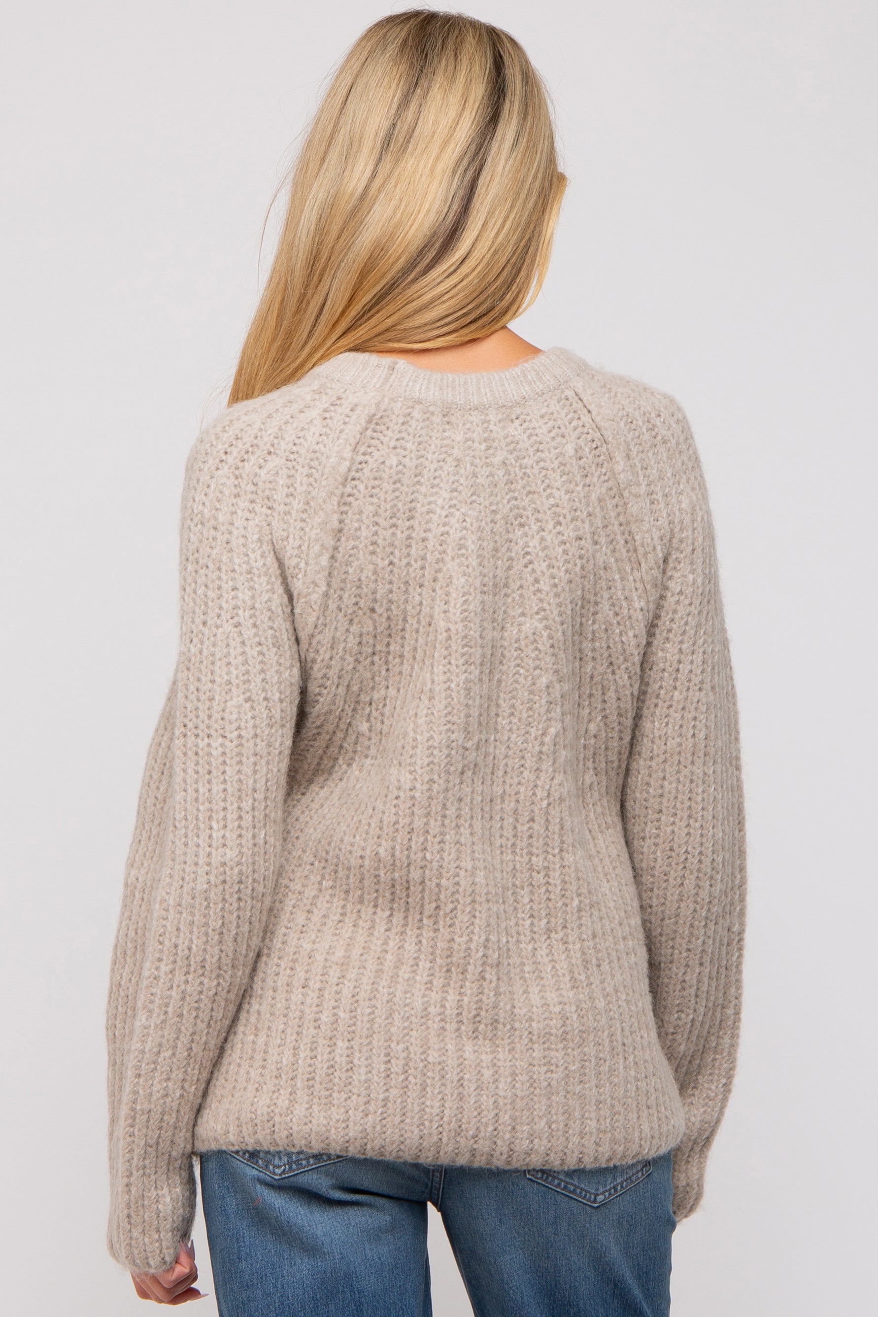 Cozy Beige Chunky Knit Maternity Sweater for Women - Soft Oversized Pregnancy Pullover for Winter & Nursing Comfort