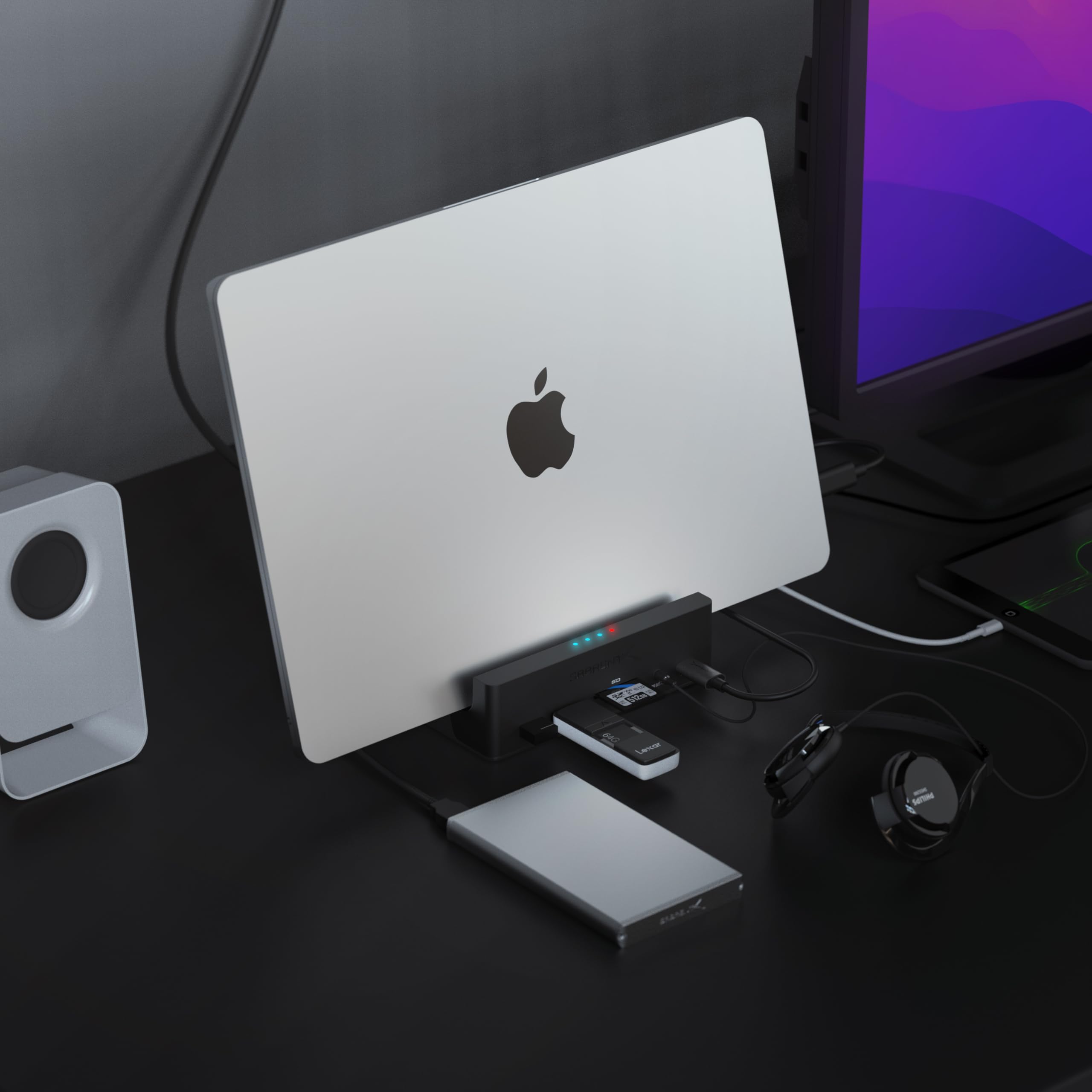 Sabrent USB-C Universal Laptop Docking Station with Dual Monitor Support - 4K DisplayLink Dock for Windows, Mac, Chromebook, iPad & Smartphones | Home Office & Remote Work Setup (DS-UICA)