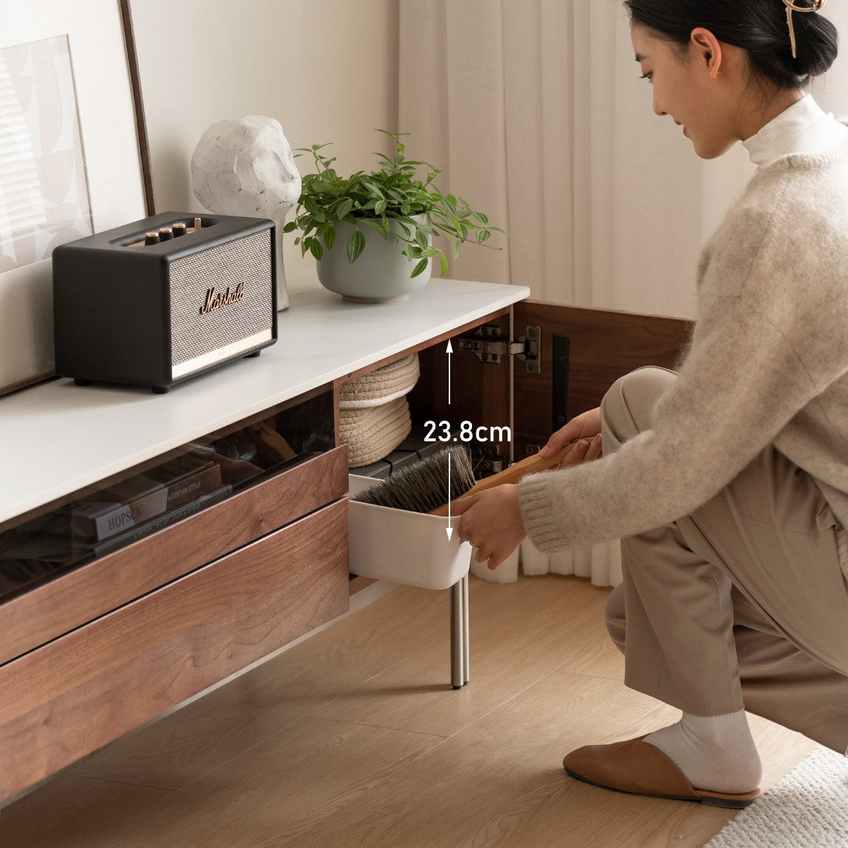 Modern Black Walnut Solid Wood TV Stand with Rock Panel Design - Stylish Entertainment Center for Living Room, Home Theater & Media Storage