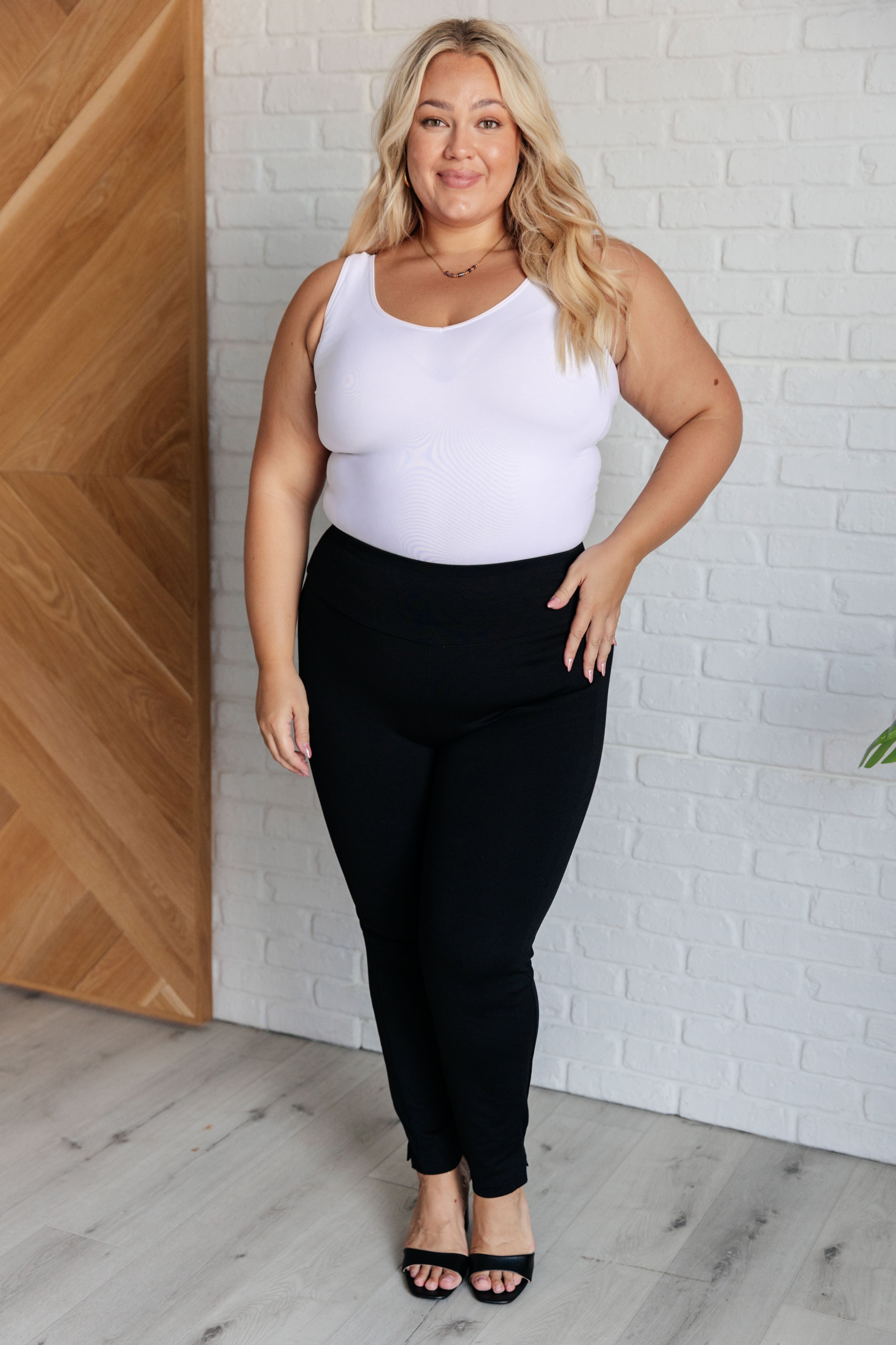 Magic Skinny 28 Pants for Women - High Waist Stretch Slim Fit Black Jeans | Perfect for Work, Date Night & Casual Outfits