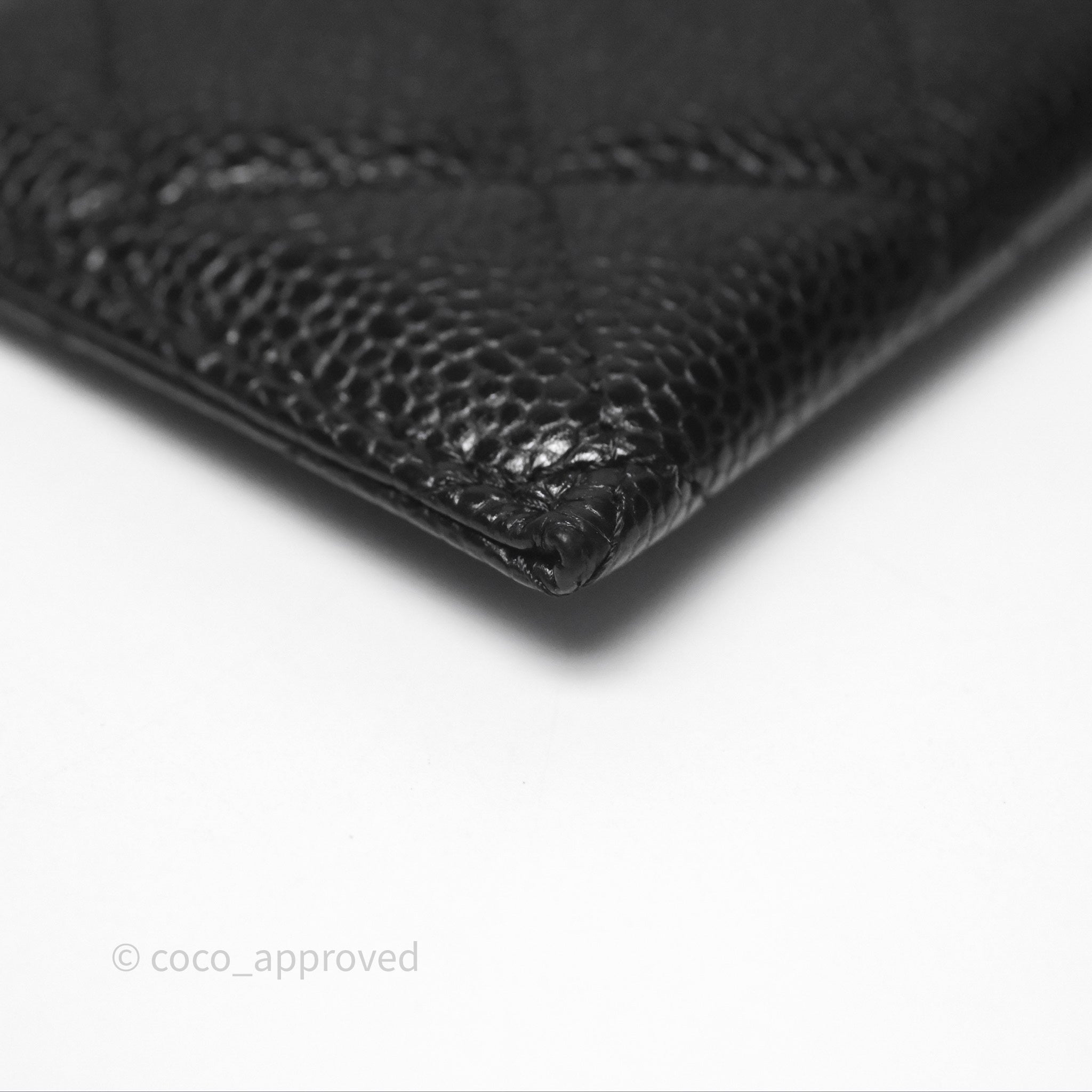 Chanel Classic Flat Card Holder in Black Caviar Leather with Gold Hardware - Perfect for Everyday Use & Luxury Gift Giving