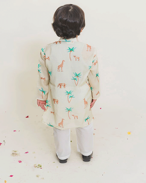 Men's Full Sleeve Jungle Safari Print Kurta Set - Comfortable Cotton Ethnic Wear for Casual Outings & Festive Occasions