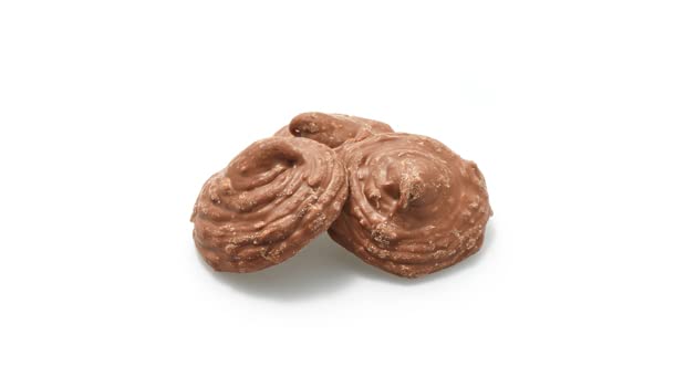 Yupik Chocolate Flavored Macaroons 1kg - Gluten-Free, Kosher Certified Coconut Macaroons with Rich Chocolate & Toasted Coconut - Smooth & Creamy Chocolate Candy for Snacking, Baking, Dessert Topping - Perfect for Parties, Gifts & Holiday Treats