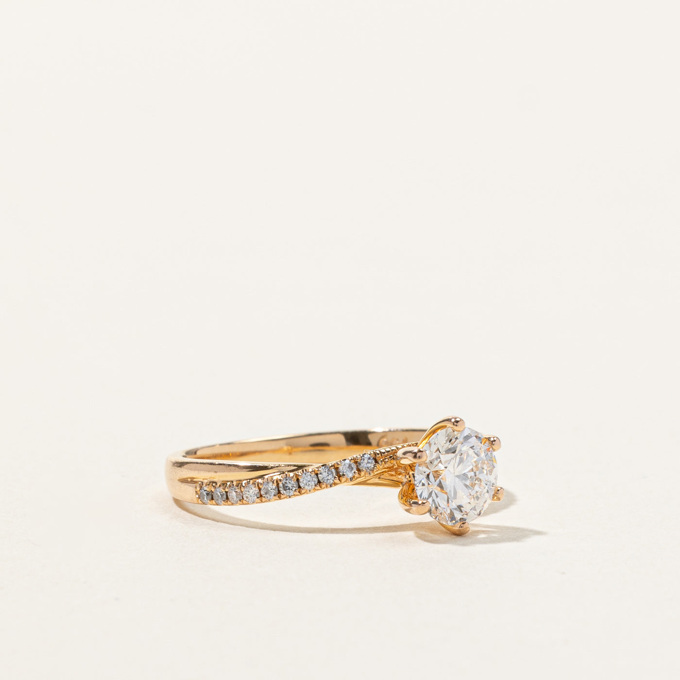 0.75ctw SI1 D Solitaire Diamond Ring with Accents - Size 4.75 | Elegant Engagement & Wedding Band for Women | Perfect for Proposals, Anniversaries & Special Occasions