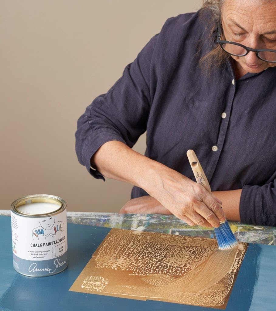 Annie Sloan Chalk Paint® Clear Gloss Lacquer - Premium Matte Finish for Furniture, Cabinets & DIY Projects - Perfect for Home Decor & Upcycling