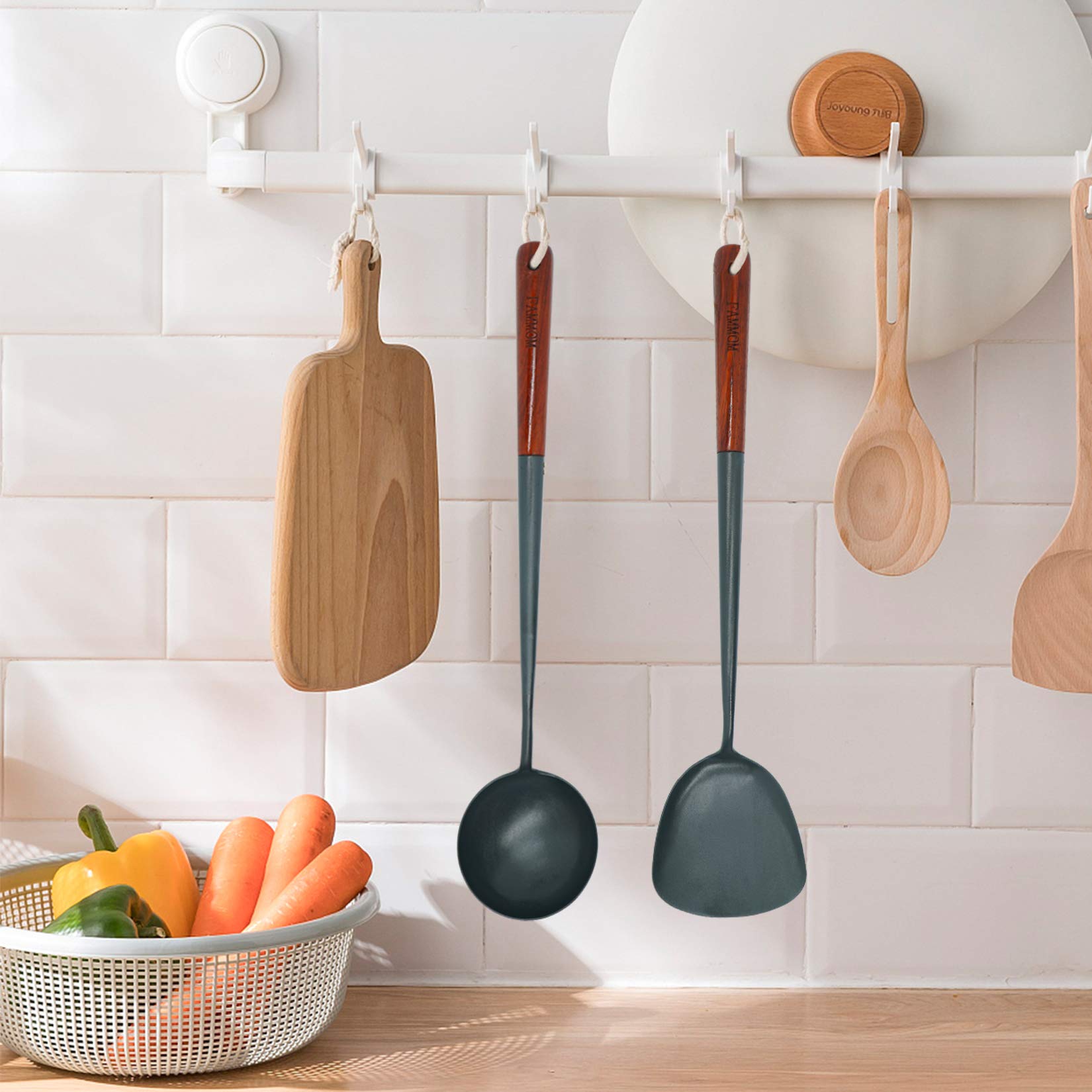 Traditional Hand Hammered Iron Wok Spatula with Long Rosewood Handle - Thickened Stir-Fry Turner, Anti-Scalding Spatula & Ladle for Asian Cooking - Perfect for Stir-Frying, Flipping, and Serving in Professional Kitchens & Home Cooking