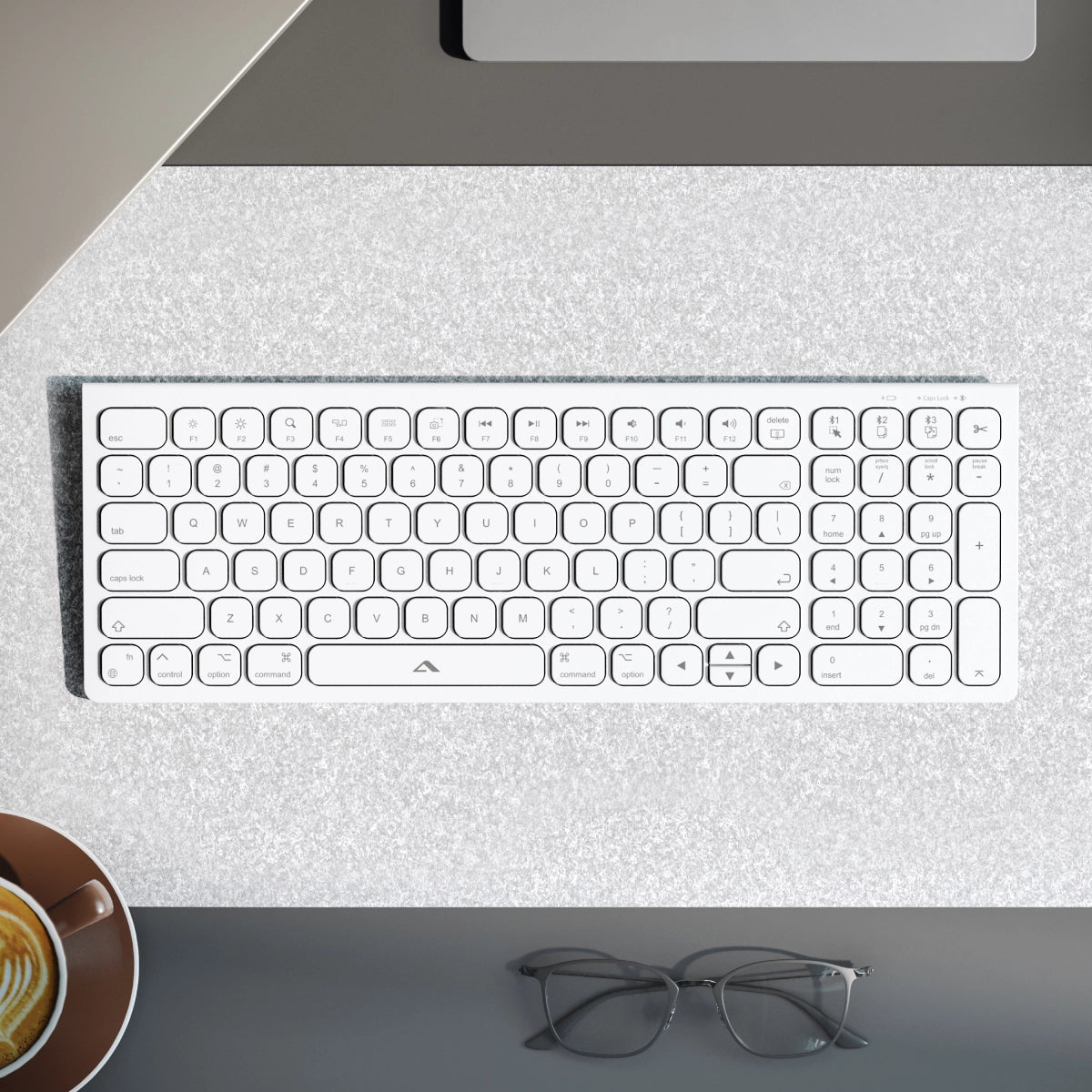 Echelon USB C Compact Rechargeable Wireless Keyboard for MacBook Air/Pro - Slim Bluetooth Keyboard for macOS with Long Battery Life - Perfect for Home Office, Remote Work & Travel