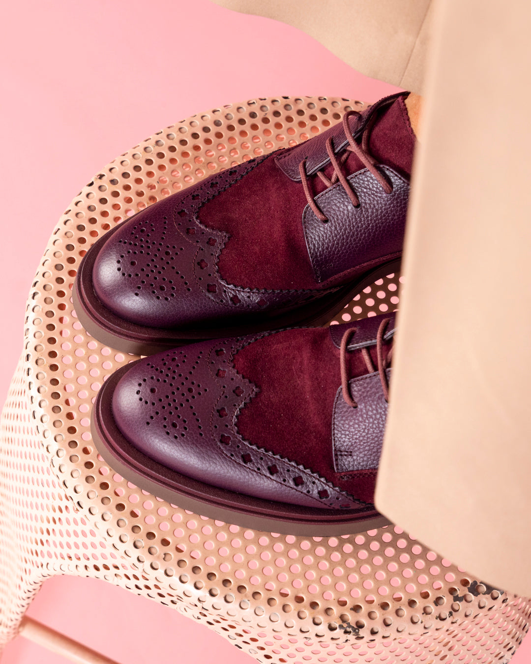 Hispanitas Women's Comfortable Leather Flats - Stylish & Breathable for Work, Travel & Casual Wear