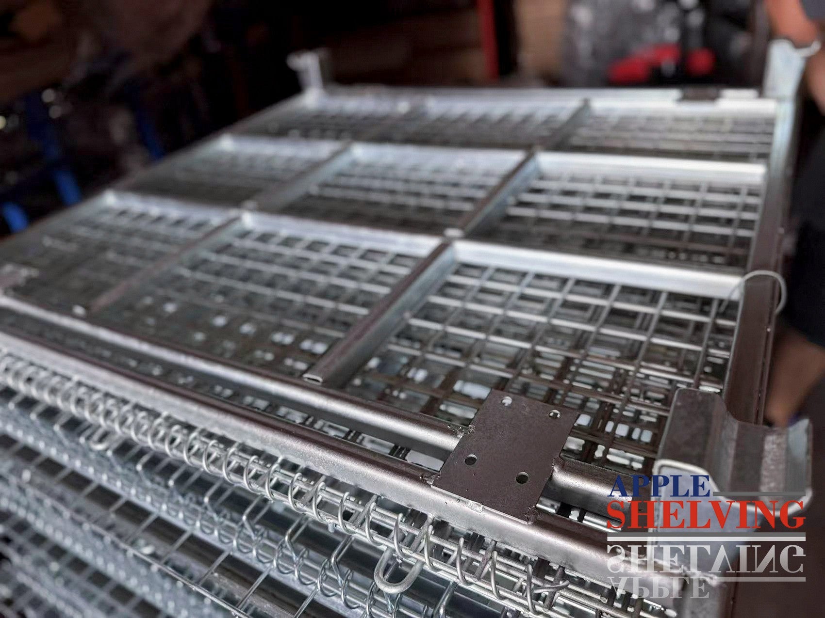 1.2x1.0x0.89m Heavy Duty Wire Stillage Cage - 600KG Capacity, Stackable with Optional Wheels - Perfect for Warehouse Storage, Industrial Transport & Logistics Organization