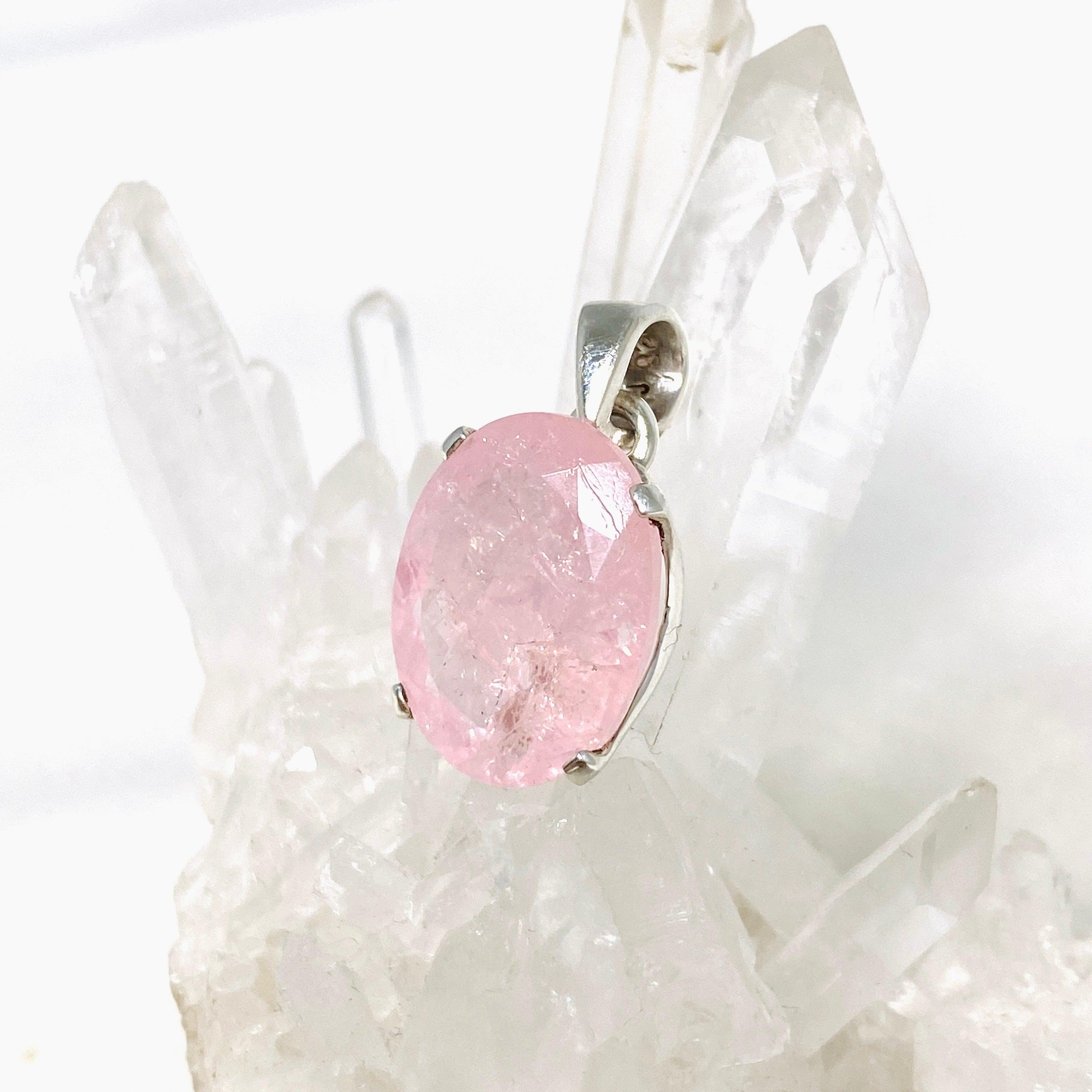 Morganite Faceted Oval Pendant Necklace PPGJ688 - Elegant Jewelry Gift for Women, Perfect for Weddings, Anniversaries & Special Occasions
