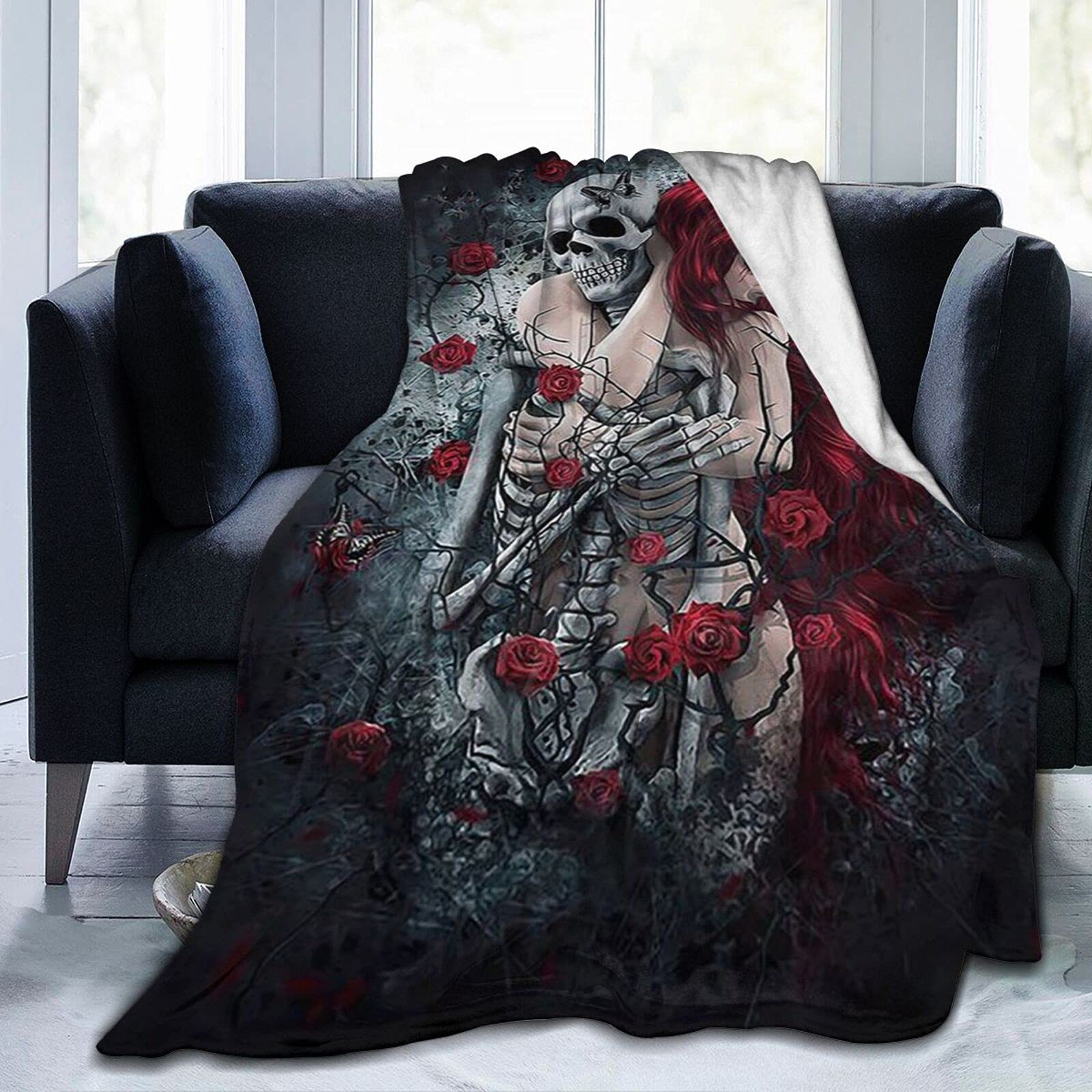 Ultra-Soft Gothic Skull & Rose Fleece Throw Blanket - 60