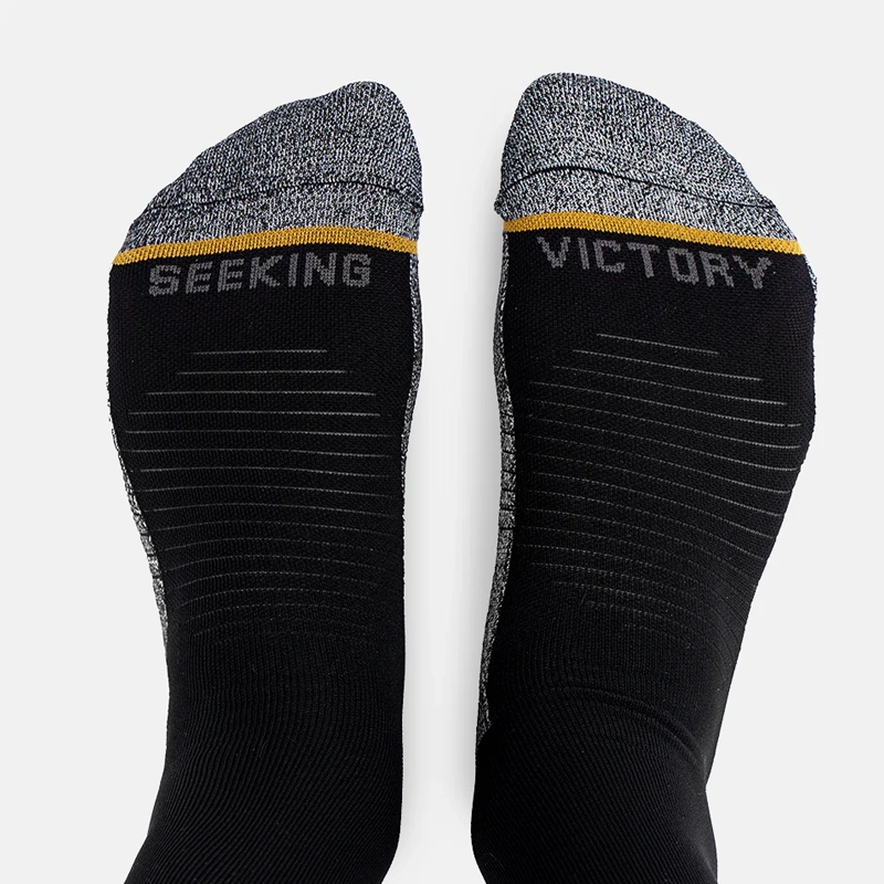 Warroad S23 Game Day Tech Socks - Performance Athletic Socks for Running, Basketball & Sports - Moisture Wicking & Cushioned Support for Men & Women - Perfect for Workouts, Games & Active Lifestyle