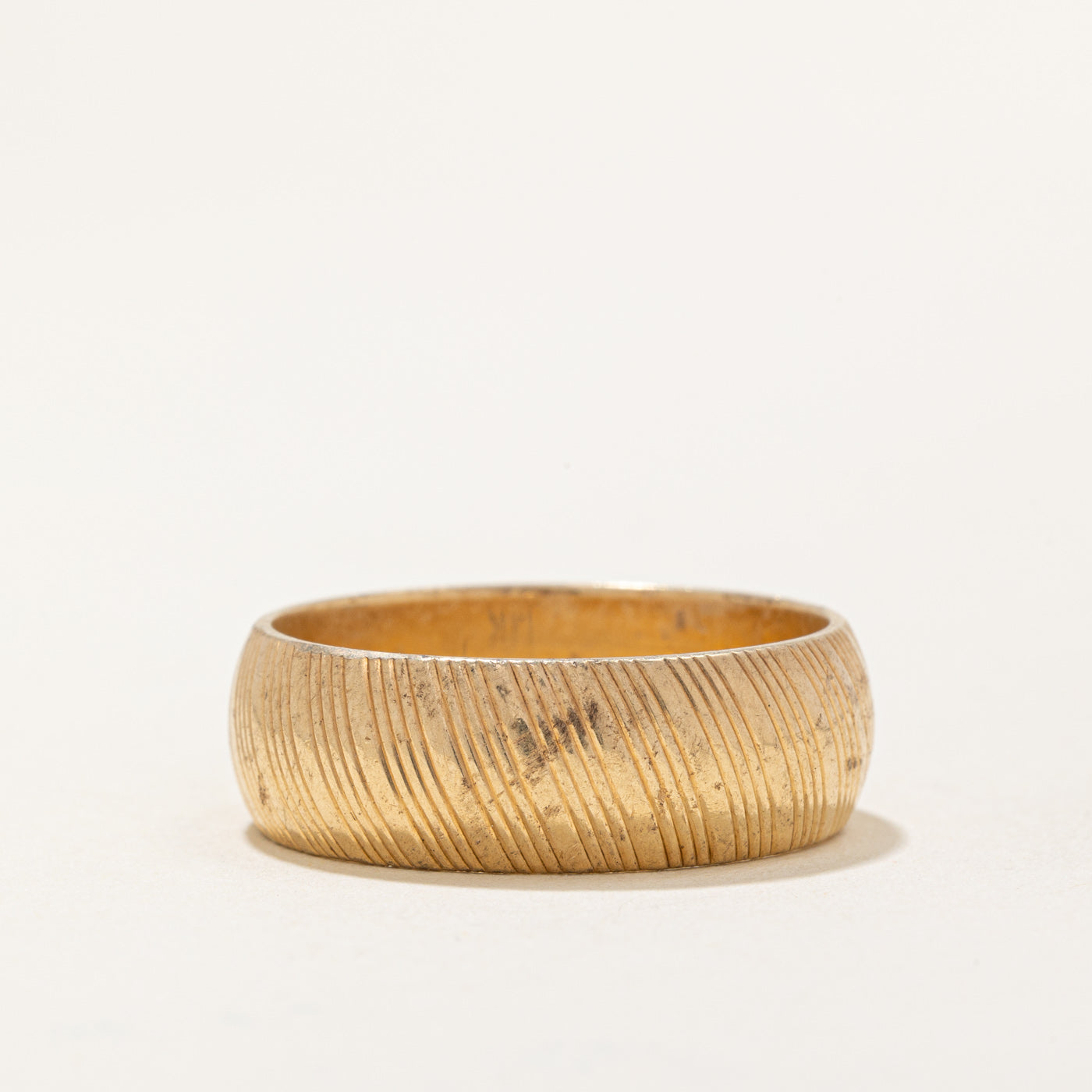 14K Yellow Gold Wedding Band Ring for Men & Women - Size 10.25 | Classic Comfort Fit Design for Everyday Wear | Perfect for Anniversaries, Engagements & Special Occasions